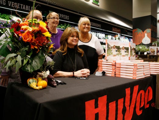 Valerie Bertinelli visits downtown Des Moines Hy-Vee store