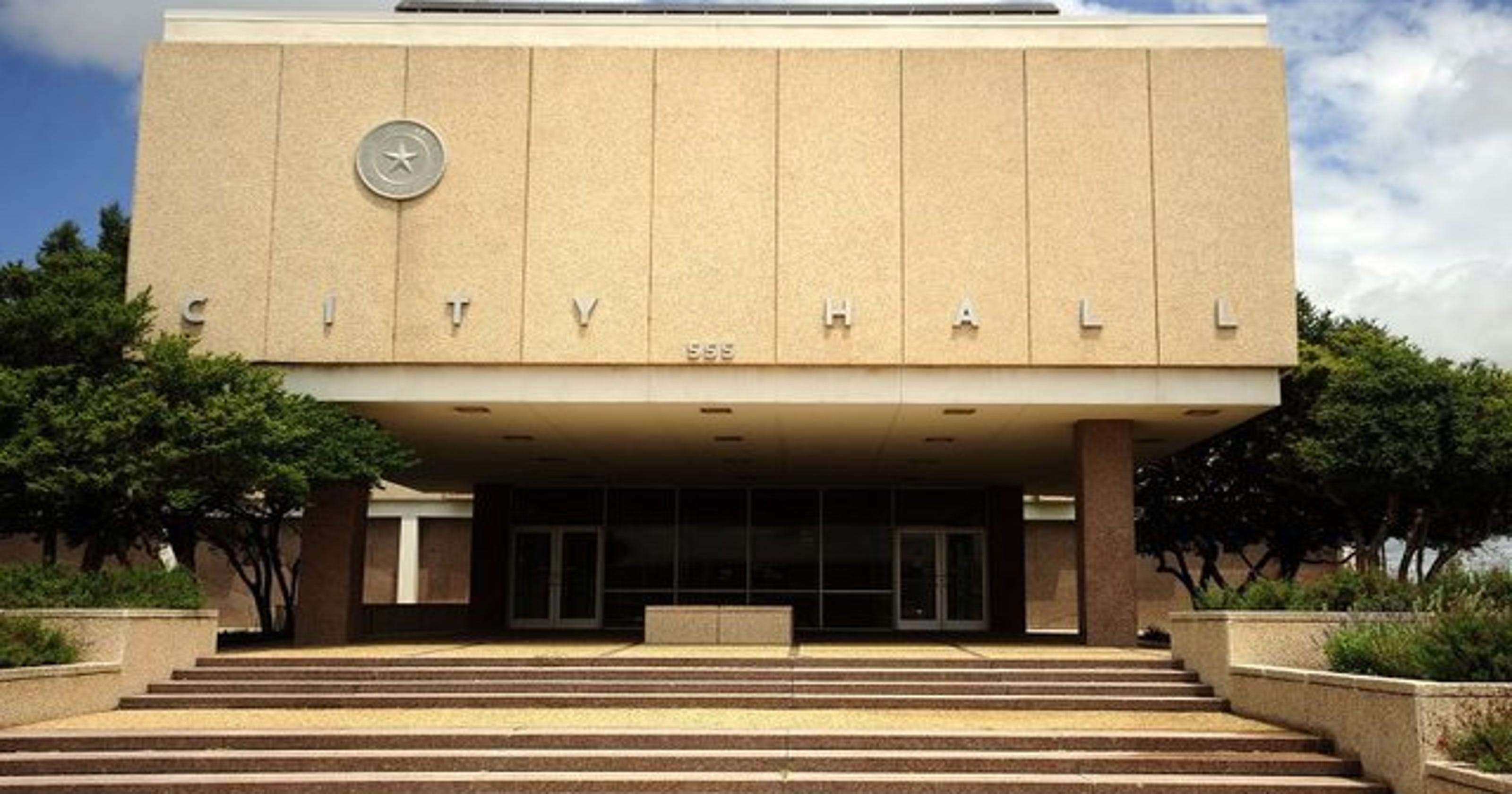 Abilene City Council changes Civic Center name