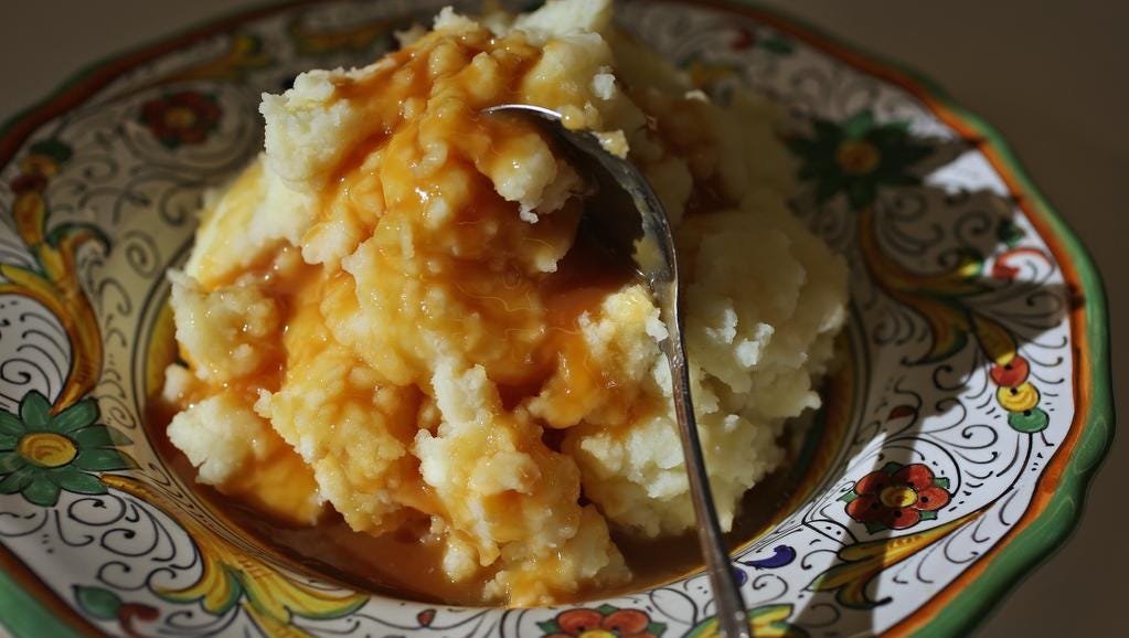 How To Make Mashed Potatoes And Gravy The Right Way   635513917192281991 MashedPotatoesGravy 9.JPG