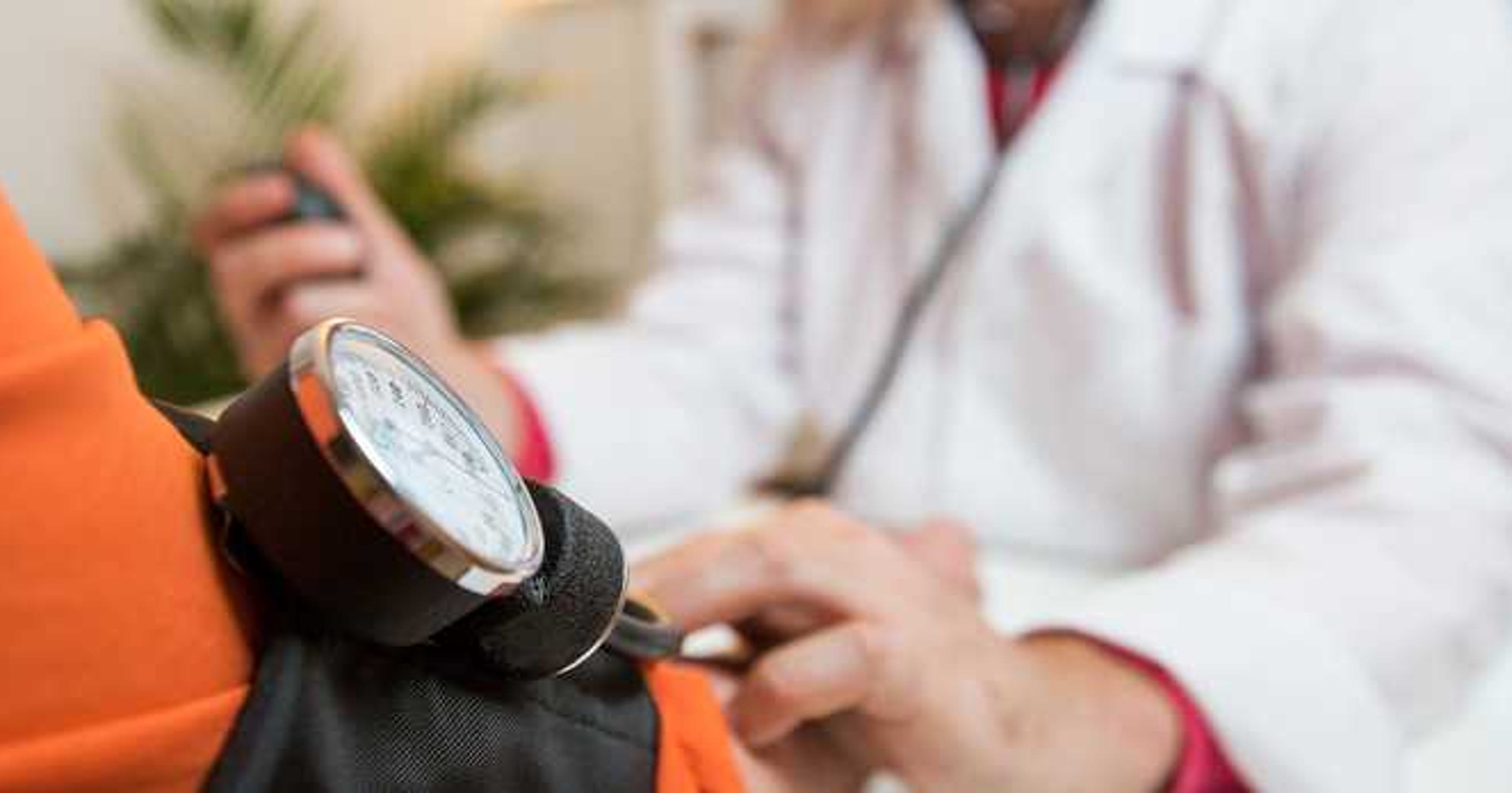 medicare-advantage-can-save-lives-by-covering-blood-pressure-monitors