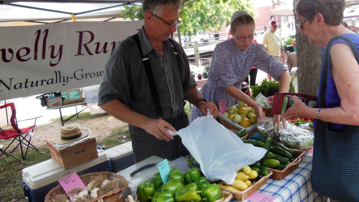 Shop at local boutiques and farmers markets in Bethany Beach