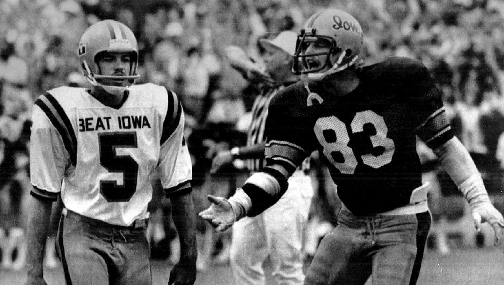 1977 CyHawk football Iowa beats ISU in 1st game of rekindled rivalry