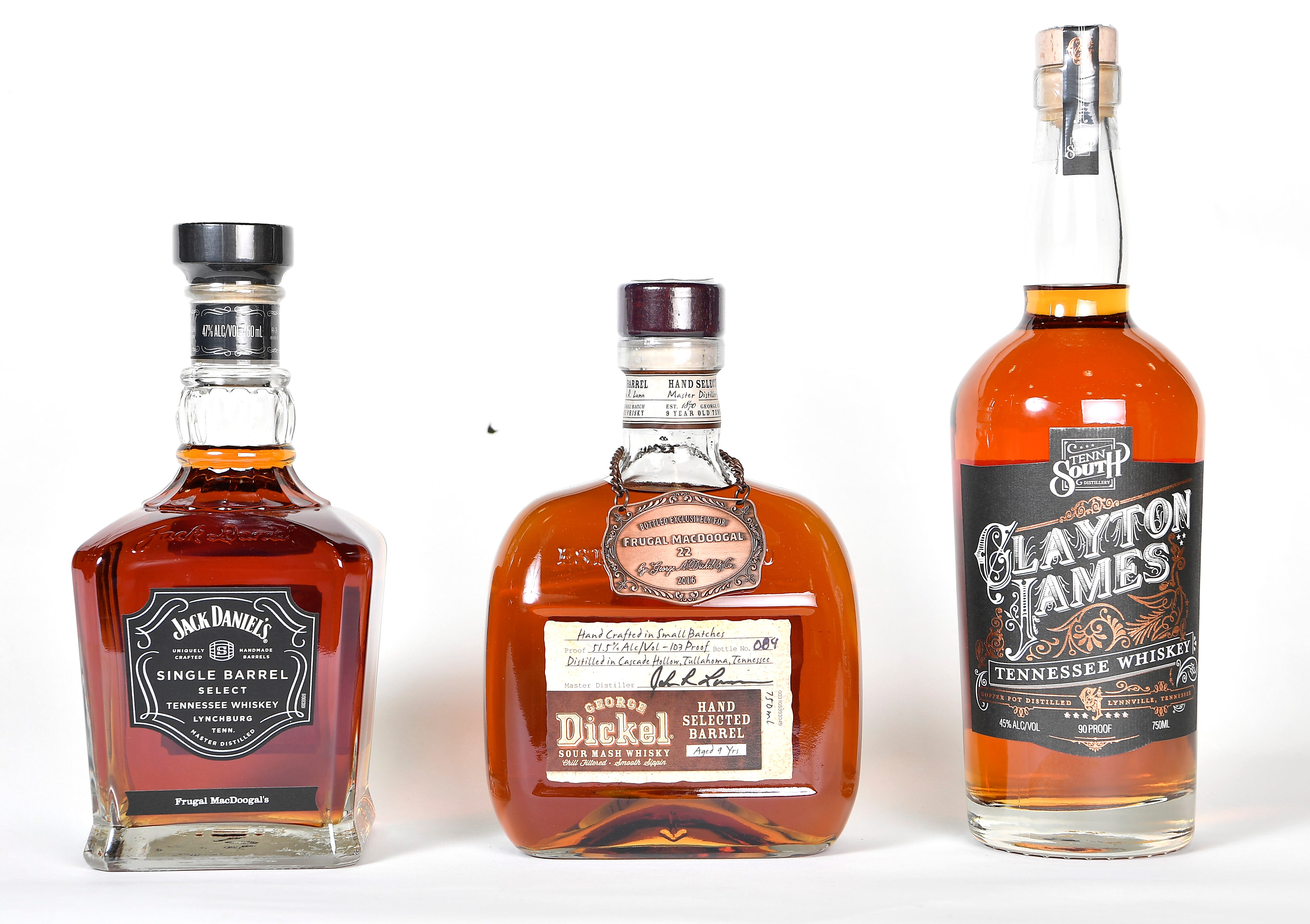 Виски что это. Виски Tennessee Whiskey. Теннессийский виски (Tennessee Whiskey). Виски Hampton. Нормальный виски.