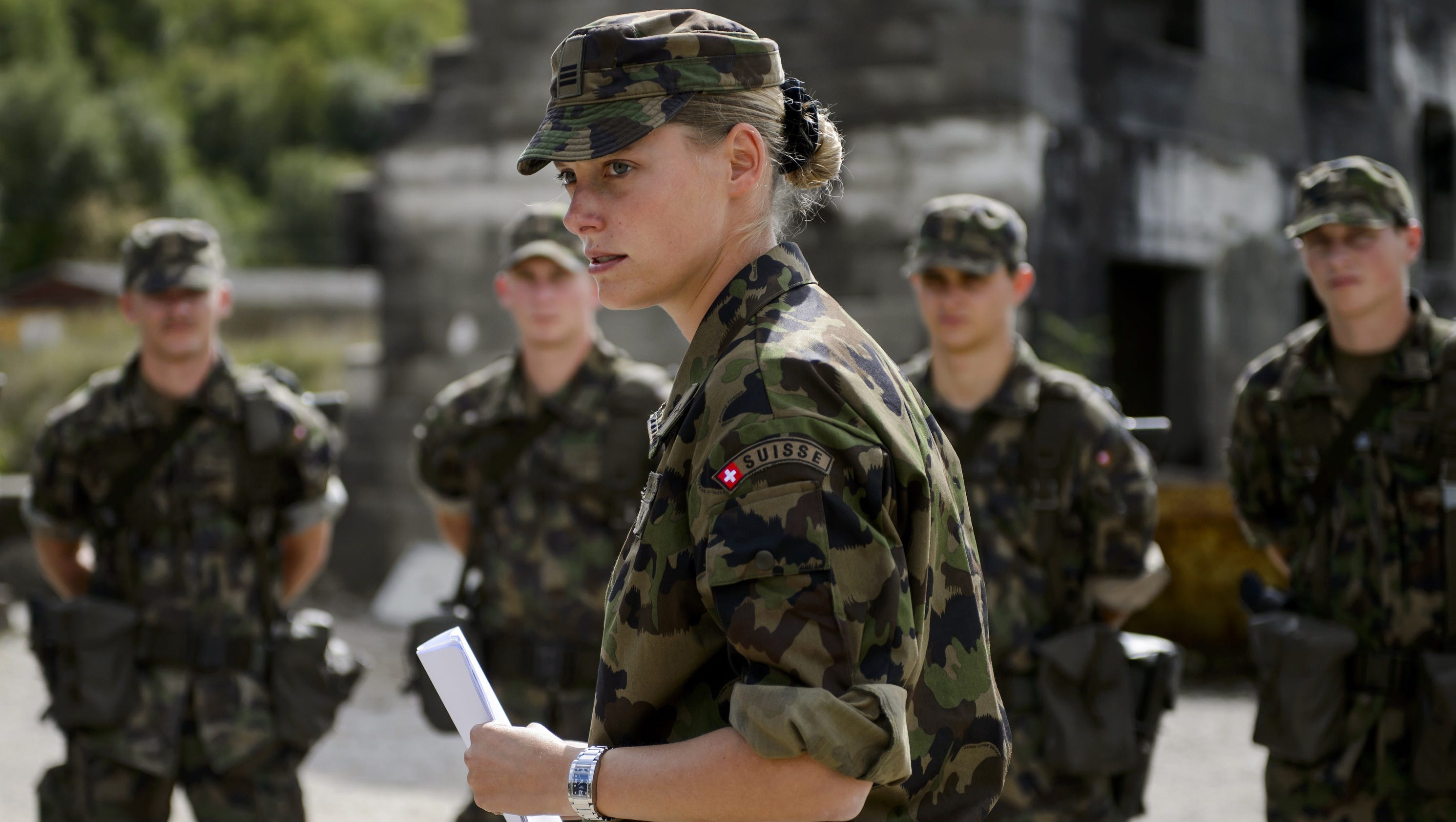 Swiss Voters Reject Move To End Conscription Army