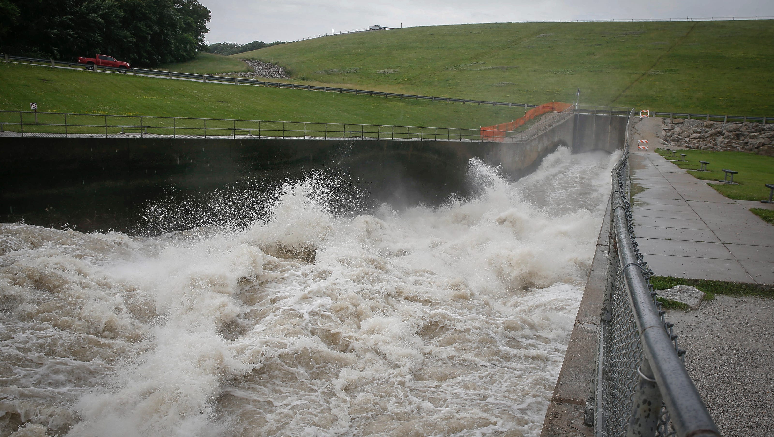 is horseshoe casino western iowa flooding