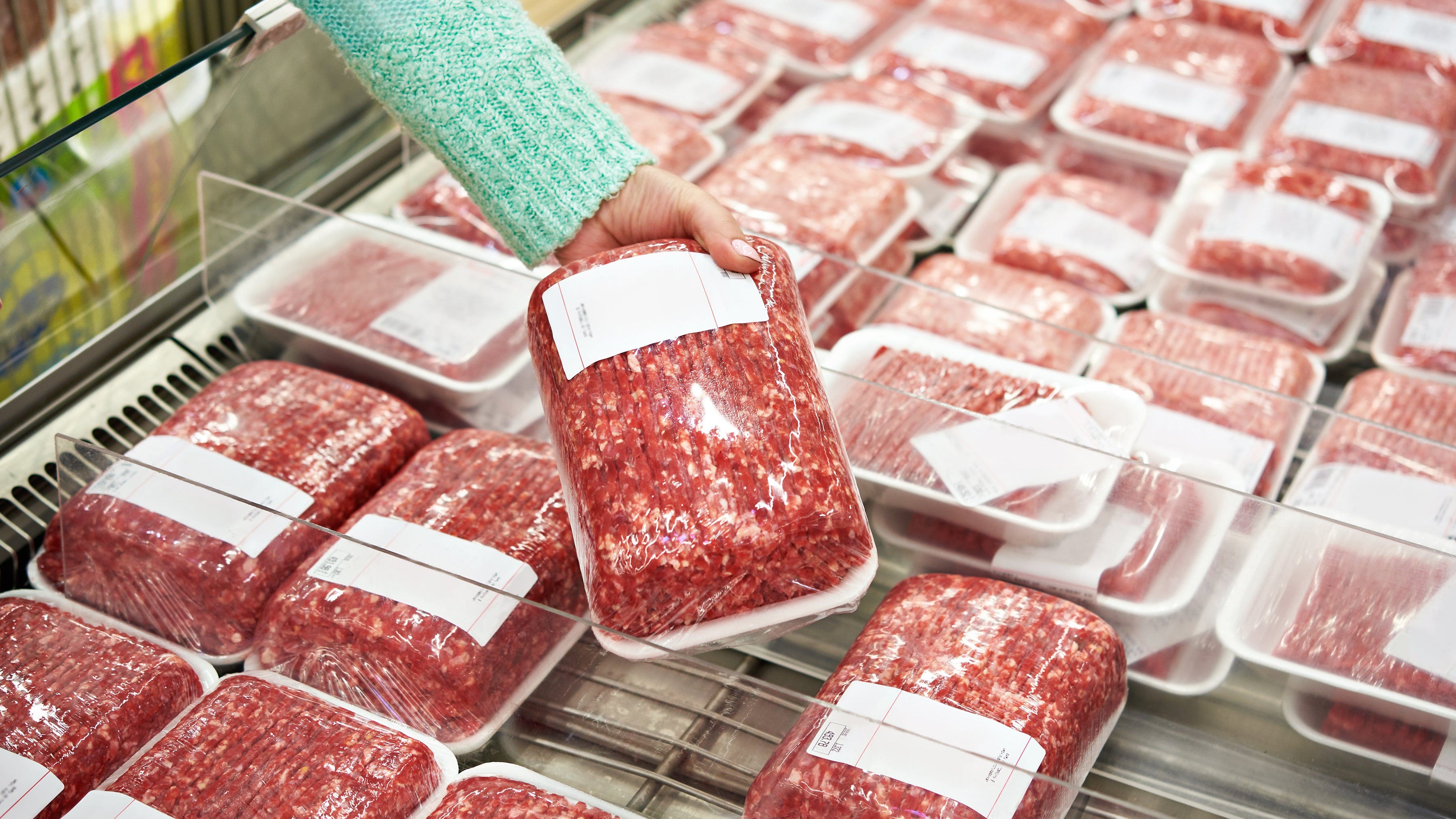 Ground Beef Recall Over Possible E Coli Contamination   Ground Beef Chop Meat Pink Slime Getty 