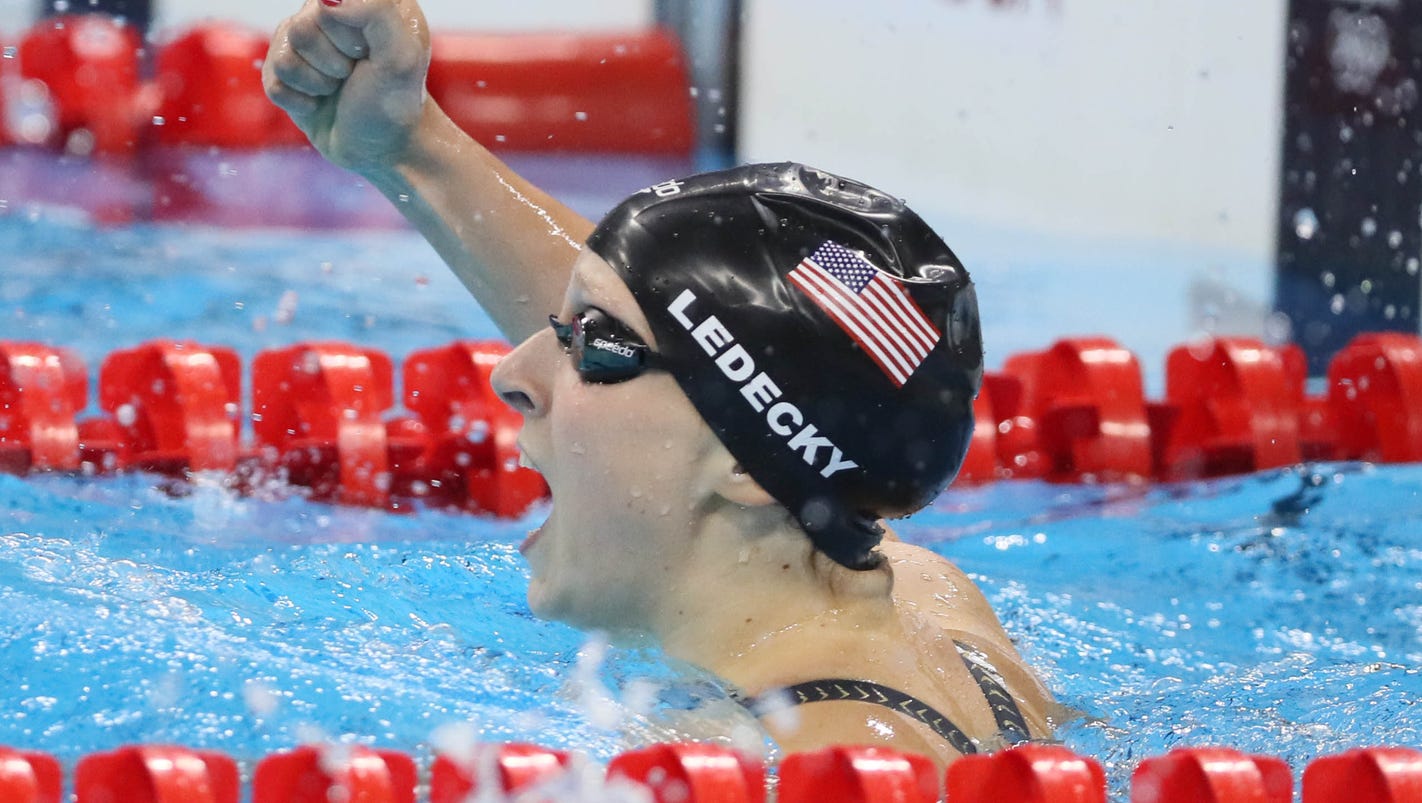 Katie Ledecky Wins Gold In Womens 400 Free Breaks Her Own World Record