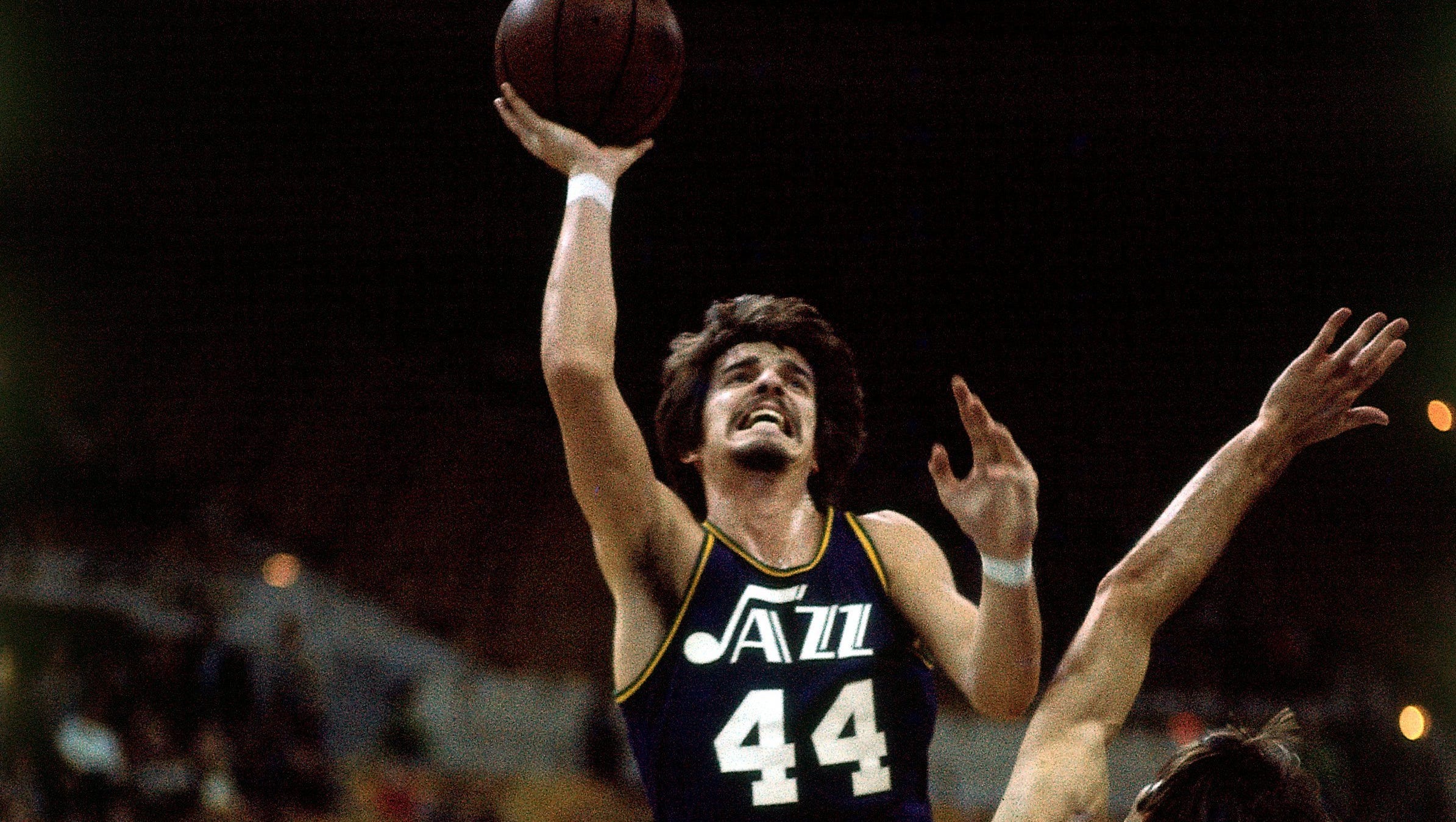 Pistol Pete Maravich Named Larry Bird The Best Player In The NBA
