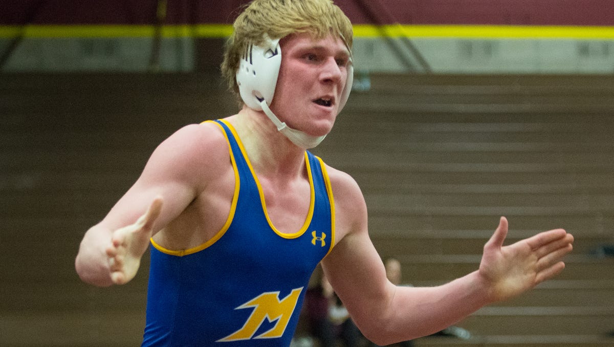 Photos WIAA wrestling at West Allis Central