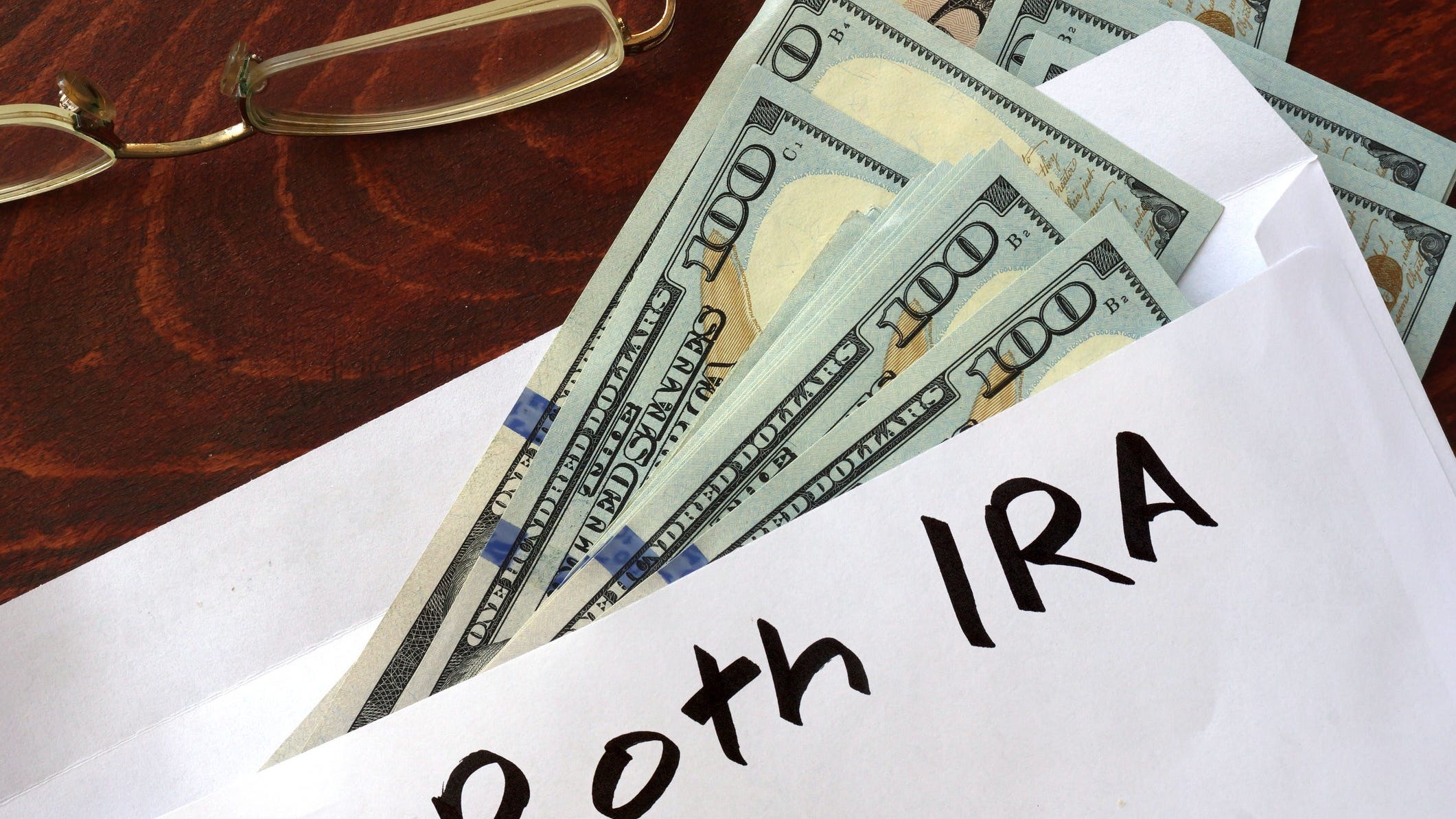 What To Watch Out For When Saving In A Roth IRA   Roth Ira Gettyimages 538025932 