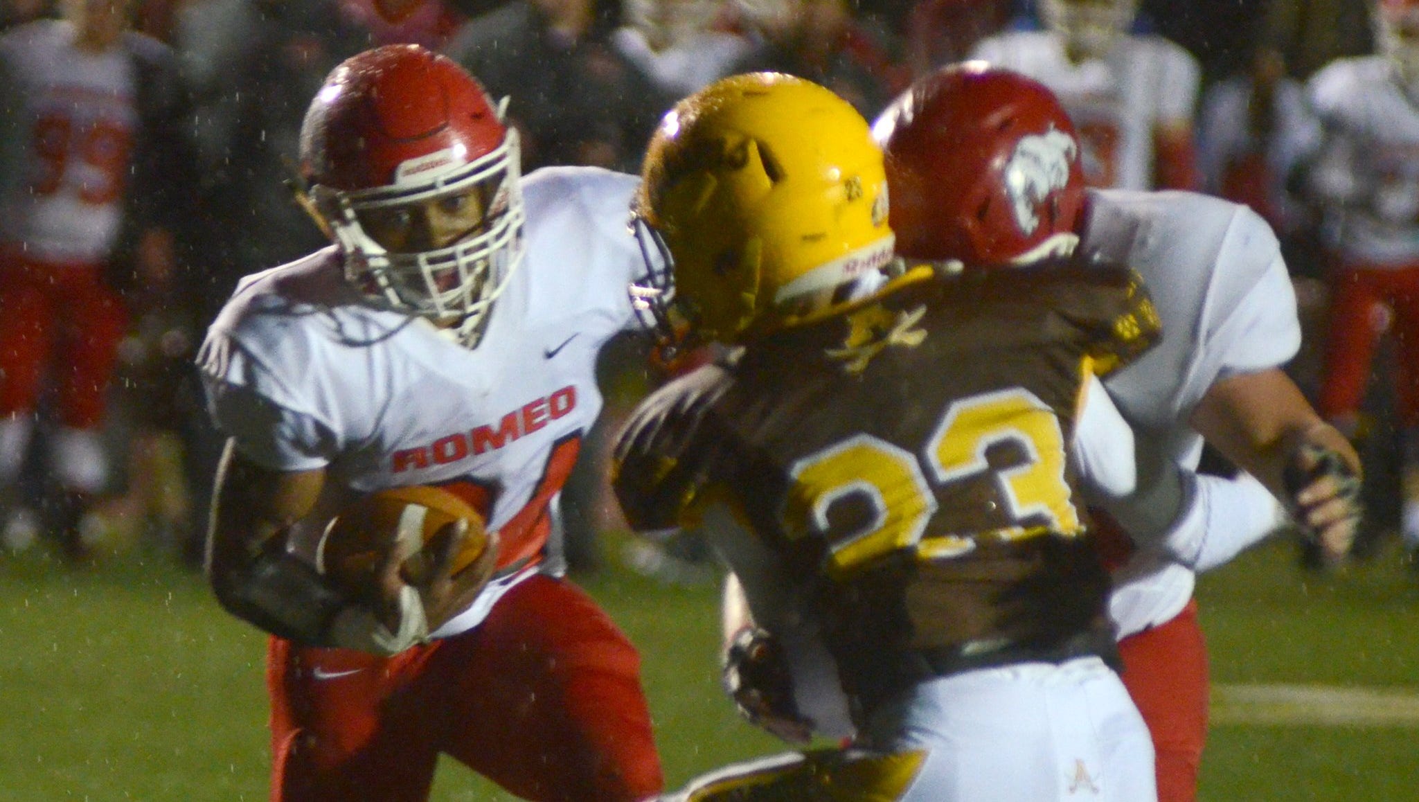 Michigan High School Football Playoffs: District Semifinal Scores