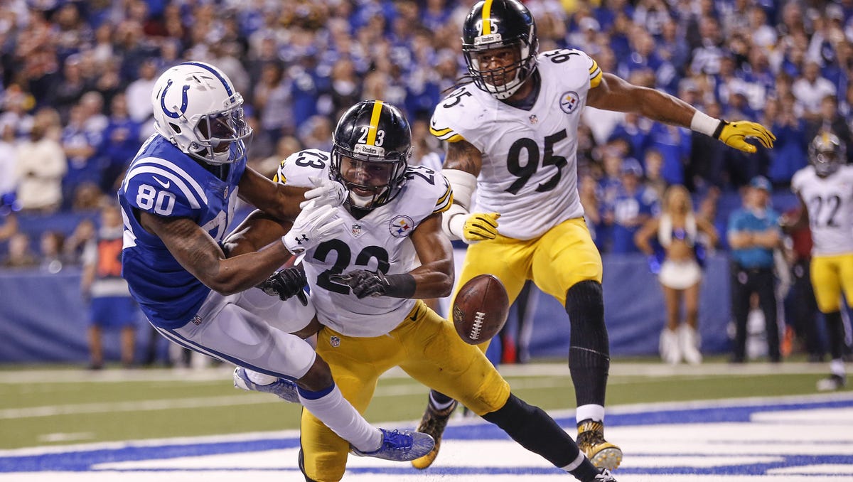 Colts vs. Steelers game action
