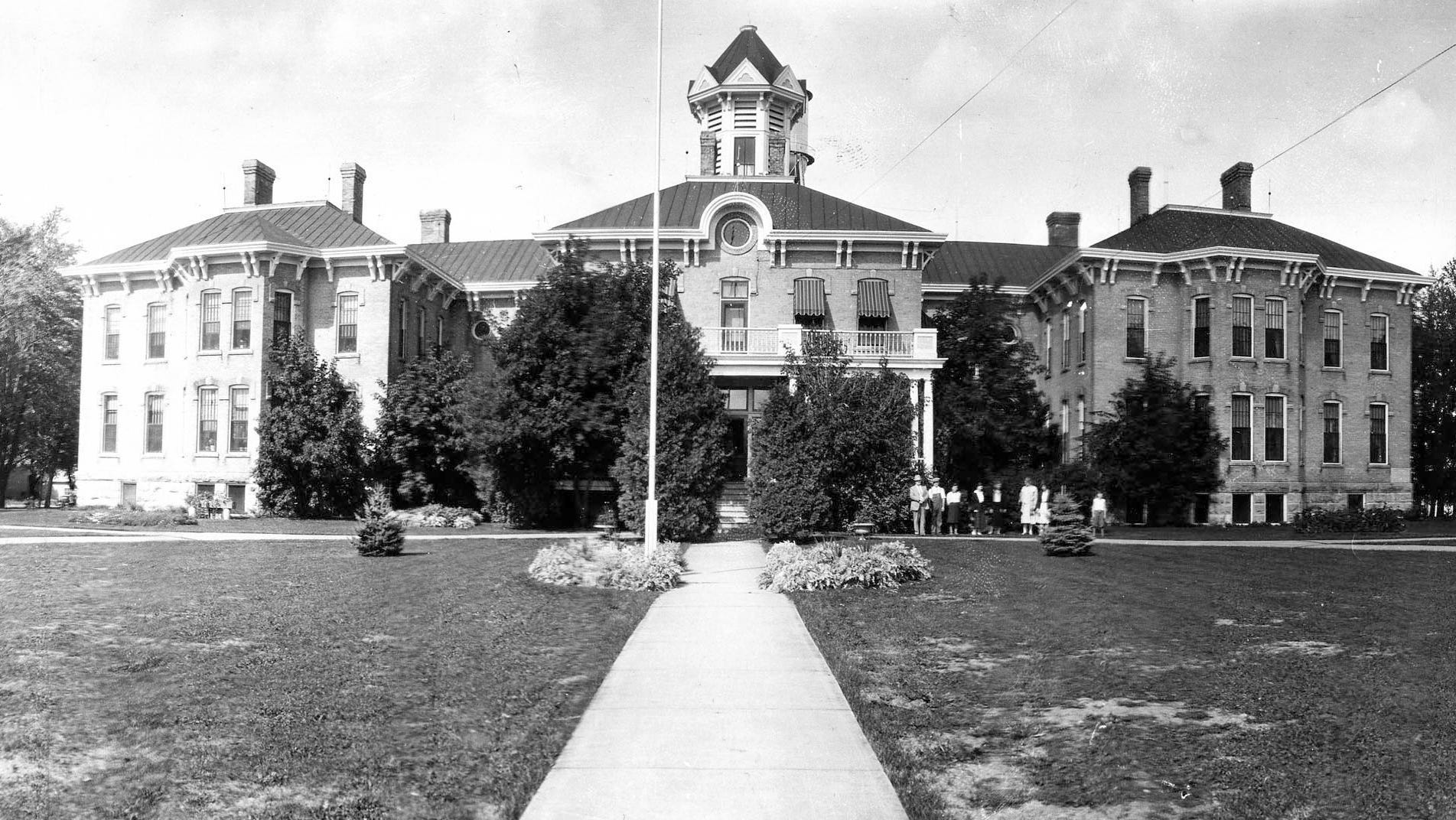 Outagamie County Insane Asylum