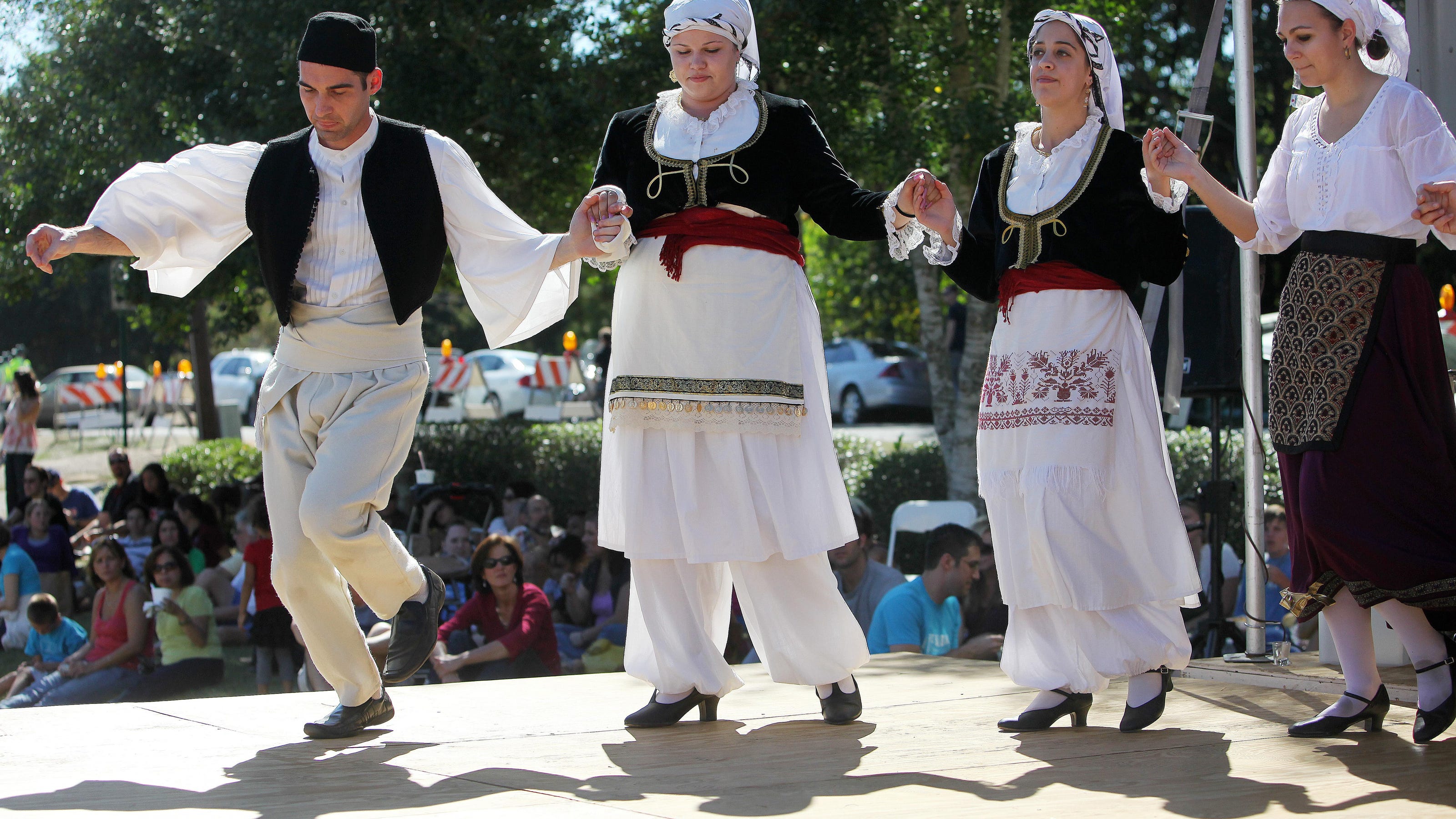 Greek Food Festival is back with gyros, dancing, music