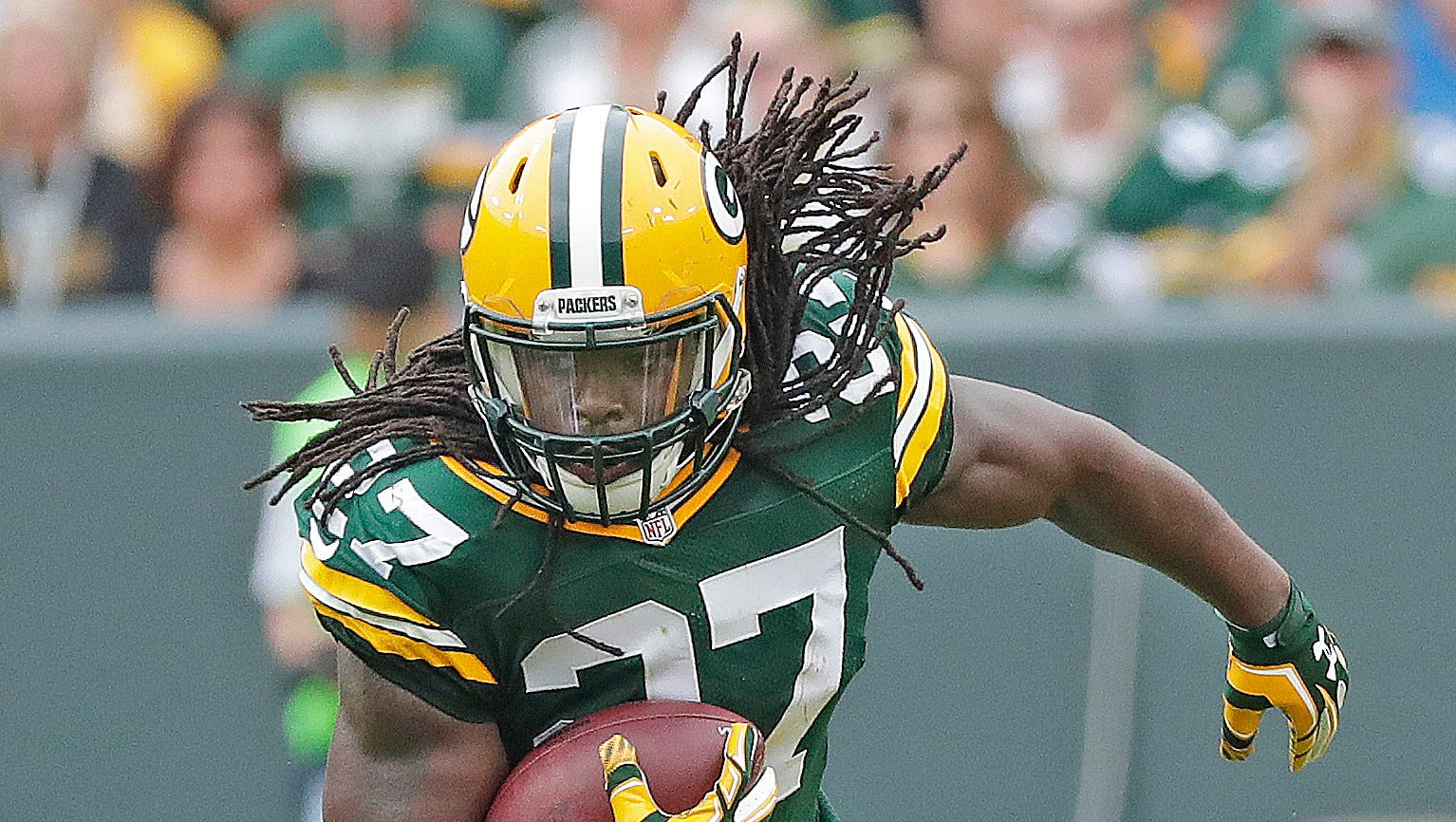 packers sign eddie lacy