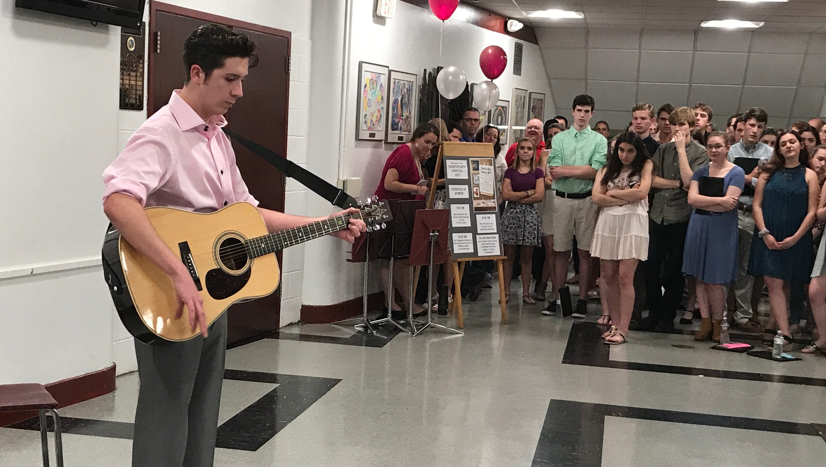 Verona students show off talent at arts festival