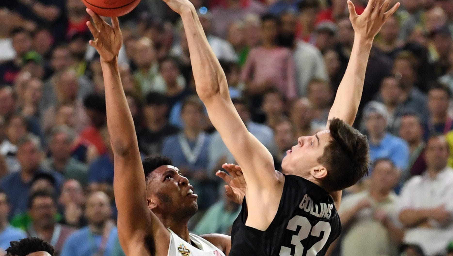 Gonzaga Forward Zach Collins Draws Bill Laimbeer Comparison