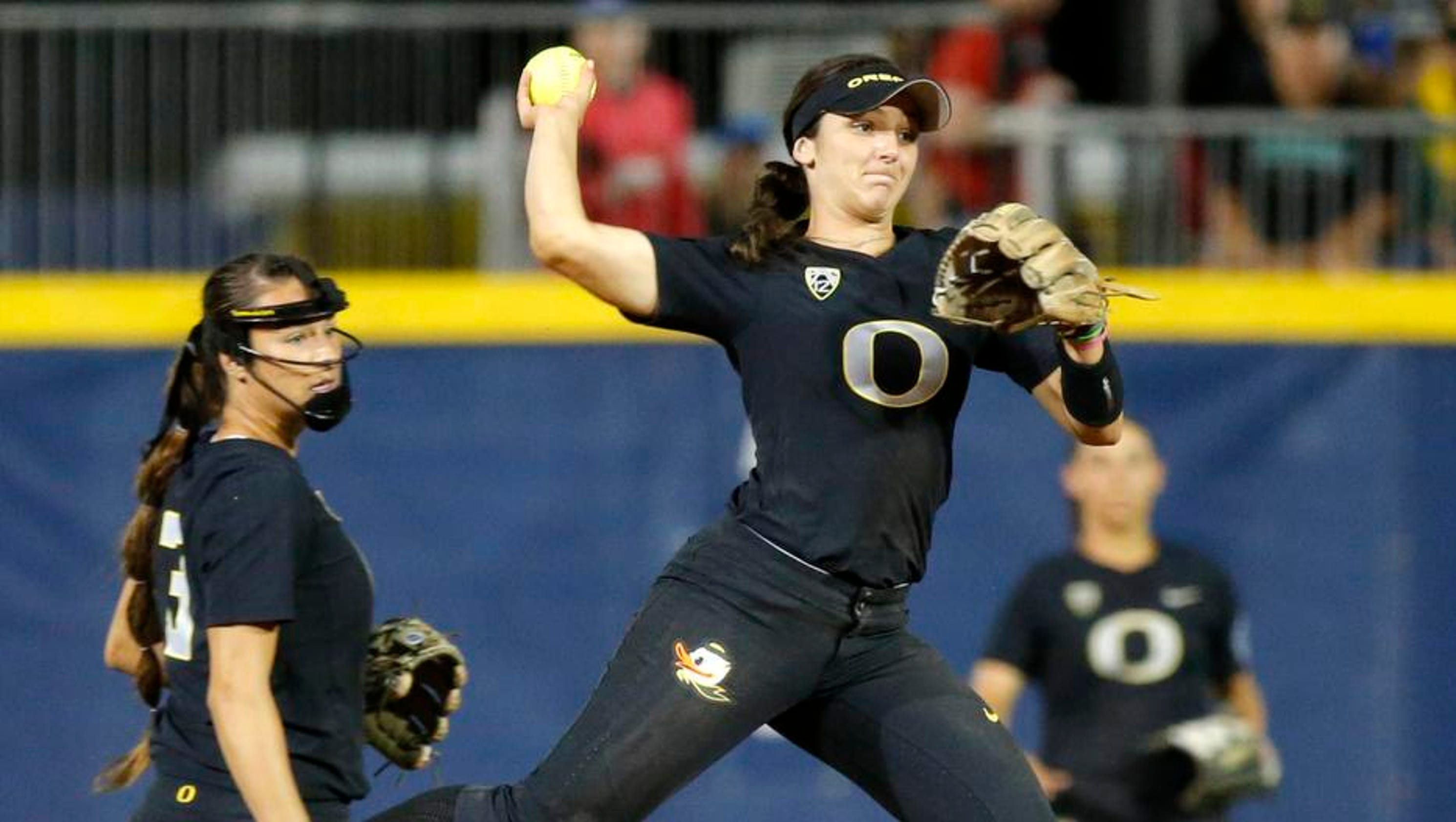 oregon-ducks-softball-eliminated-from-wcws-by-oklahoma