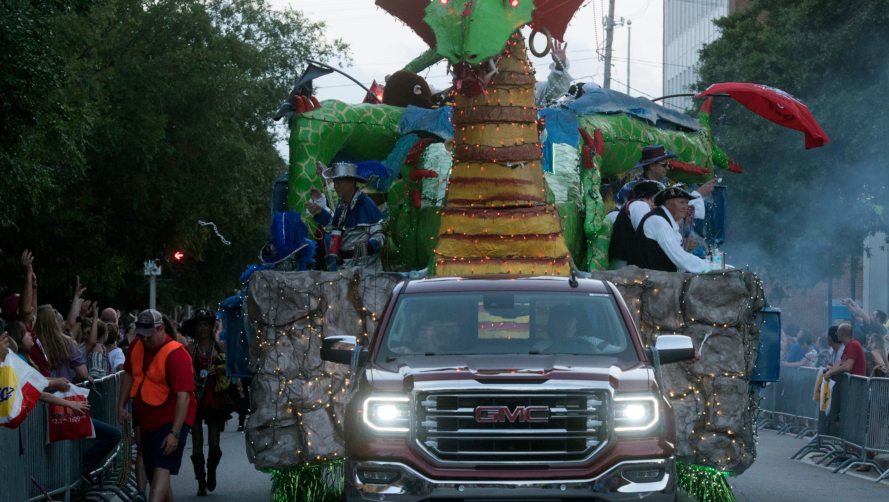 Fiesta of Five Flags, Pensacola celebrate with Grand Parade