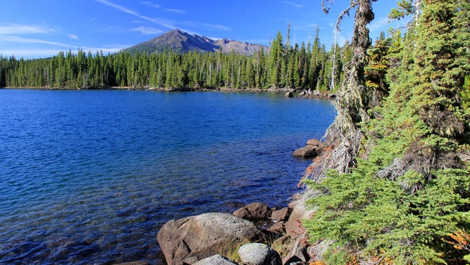 Go island camping at spectacular lake hidden in Oregon mountains