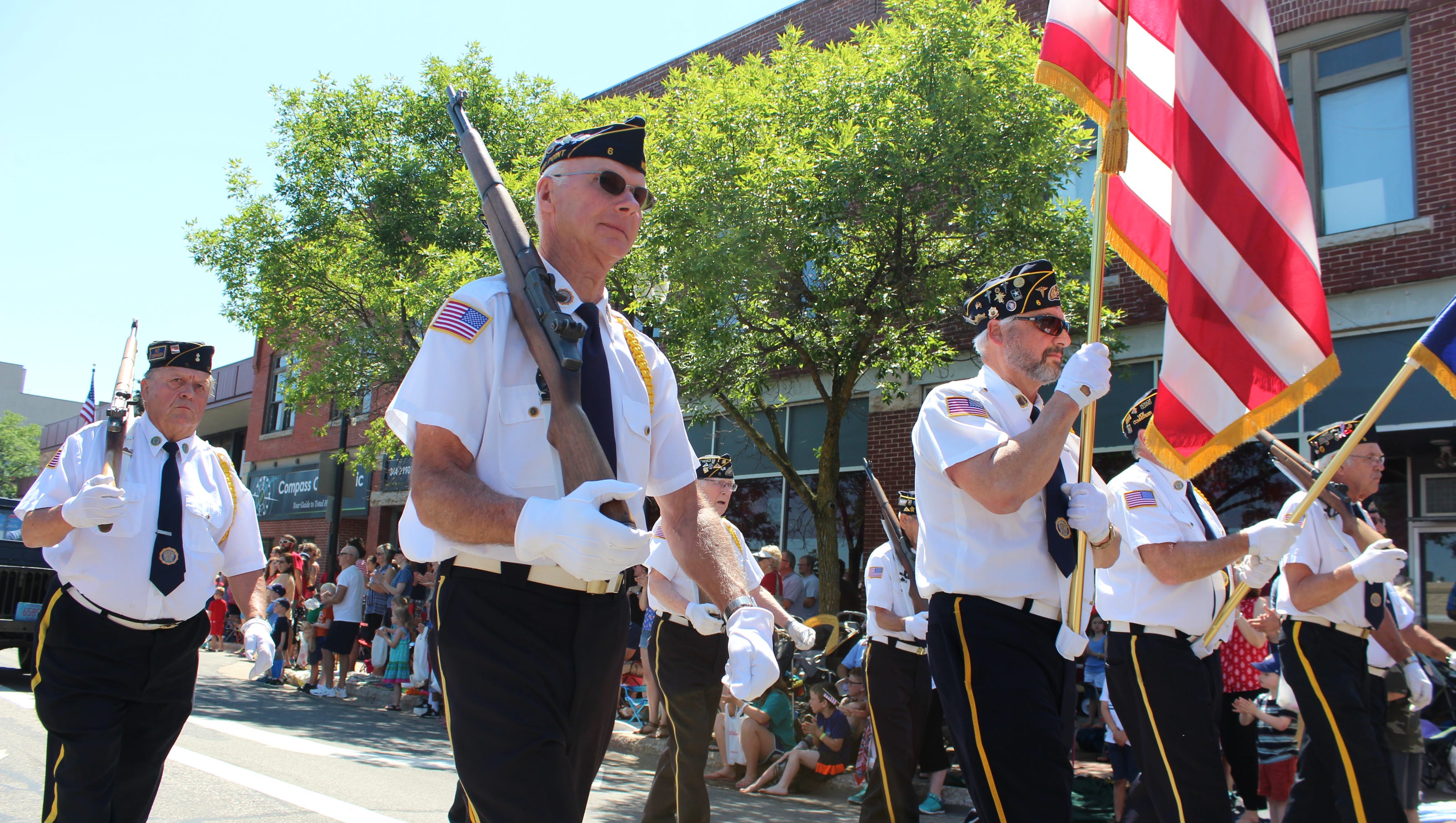 Stevens Point's Fourth of July parade brings crowds downtown