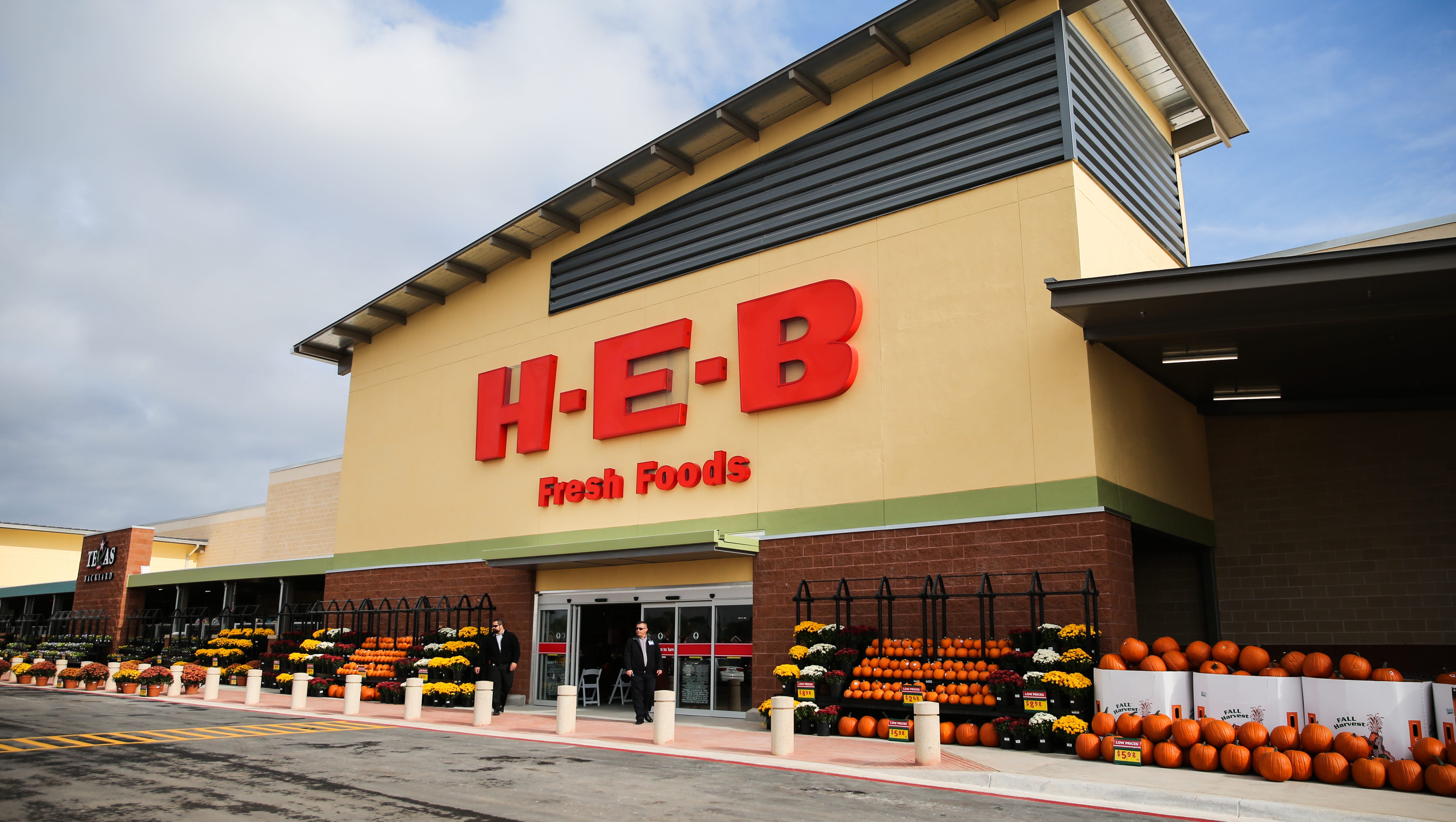 H-E-B To Donate $150K, Employee Among Shooting Victims