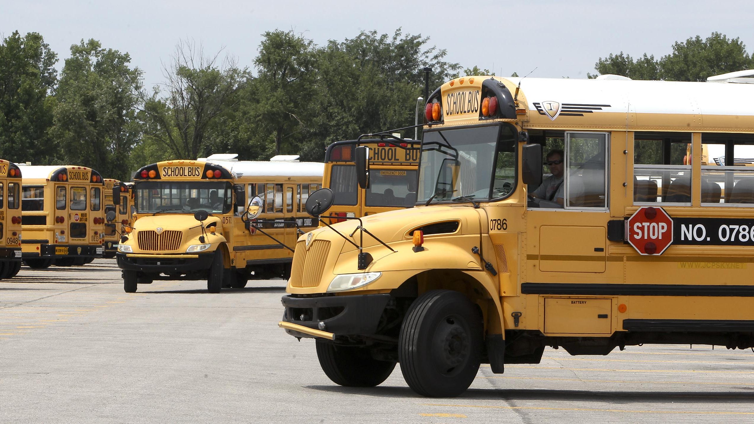 JCPS Bus Problems Underreported, Review Shows