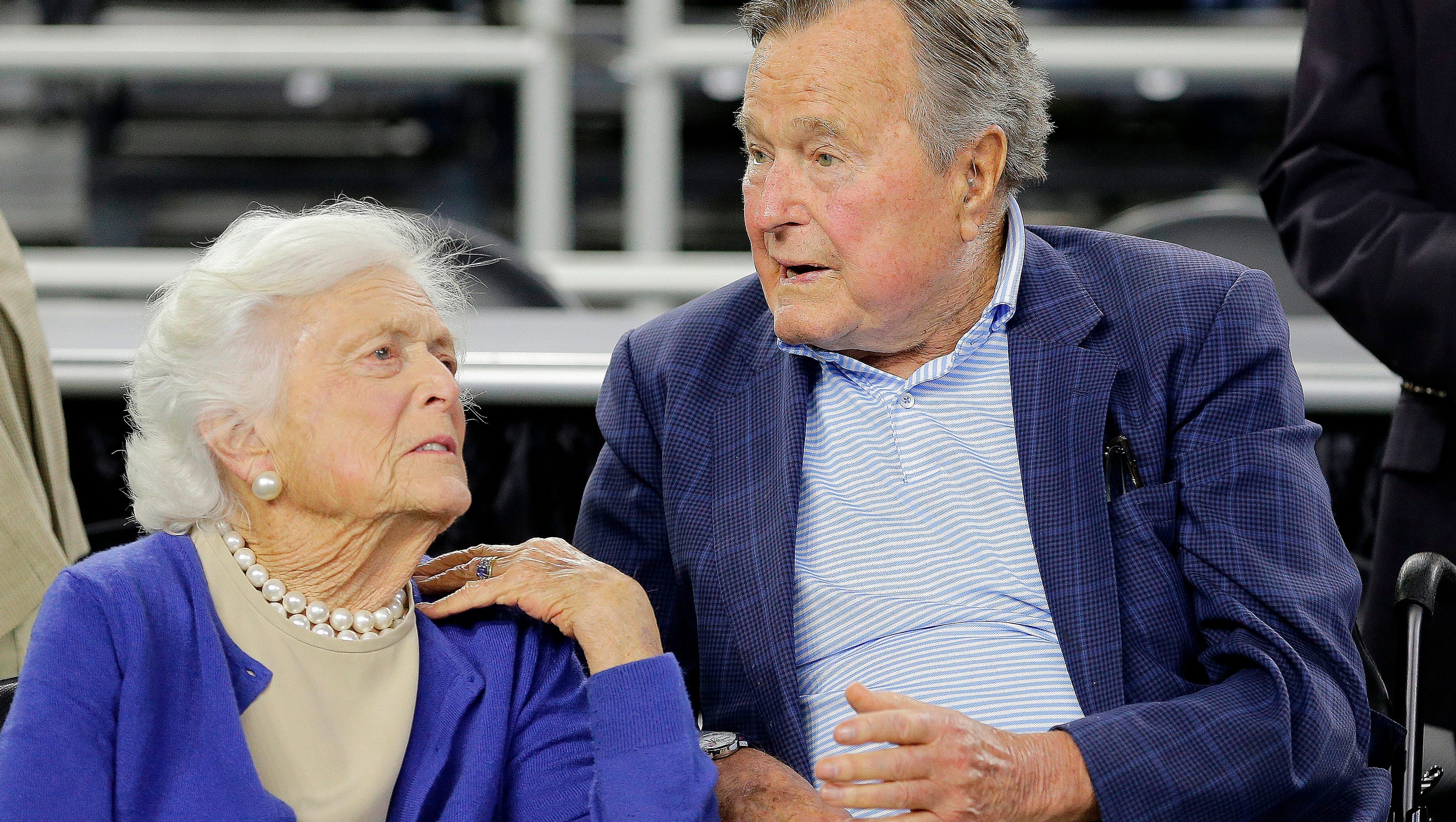 George H W Bush Tweets About Book On His Marriage To Wife Barbara   636594002824151478 AP Barbara Bush 