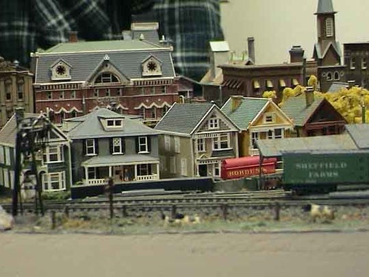 Model train expo to benefit historic Hyde Park station