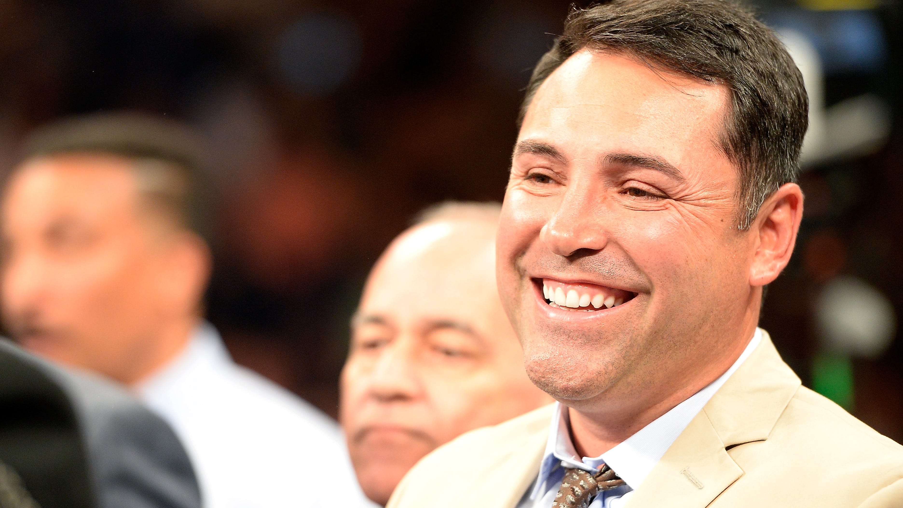 Oscar De La Hoya Looking Forward To Mayweather-Pacquiao