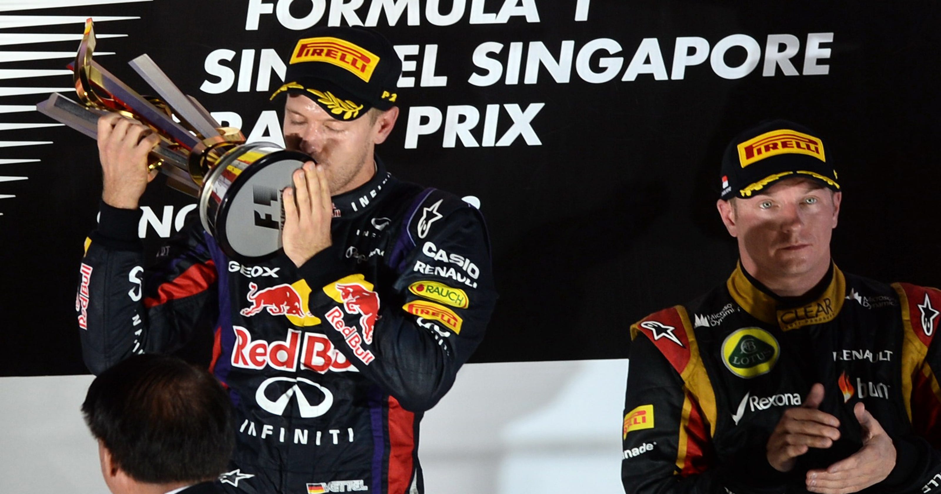 Sebastian Vettel wins Singapore Grand Prix