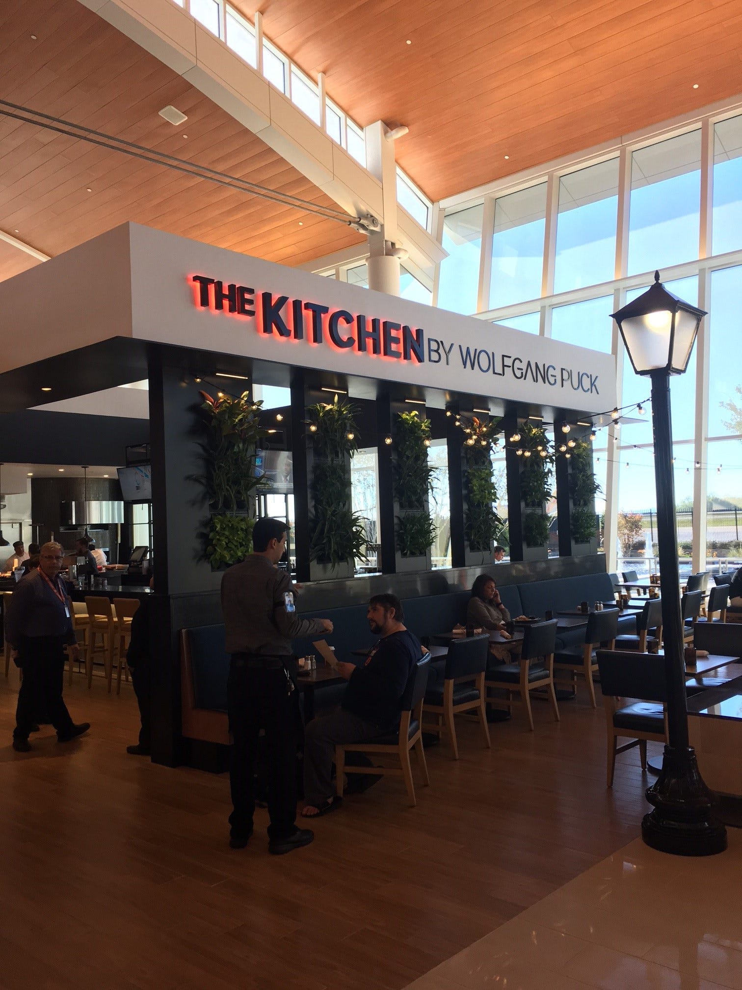 Wolfgang Puck S The Kitchen Is Now Open For Business At Gsp