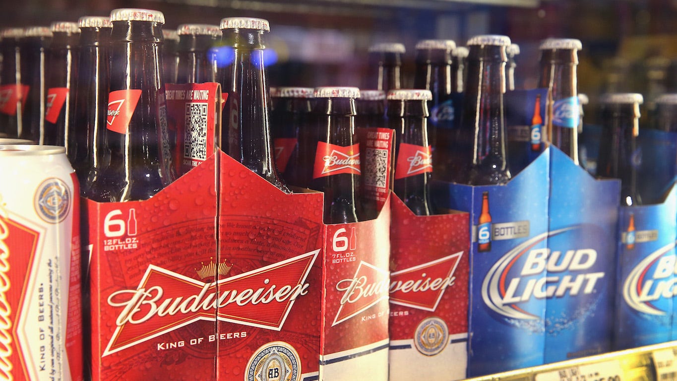 Budweiser Coors Light Bud Light Top List Of Best Selling Beers In America 