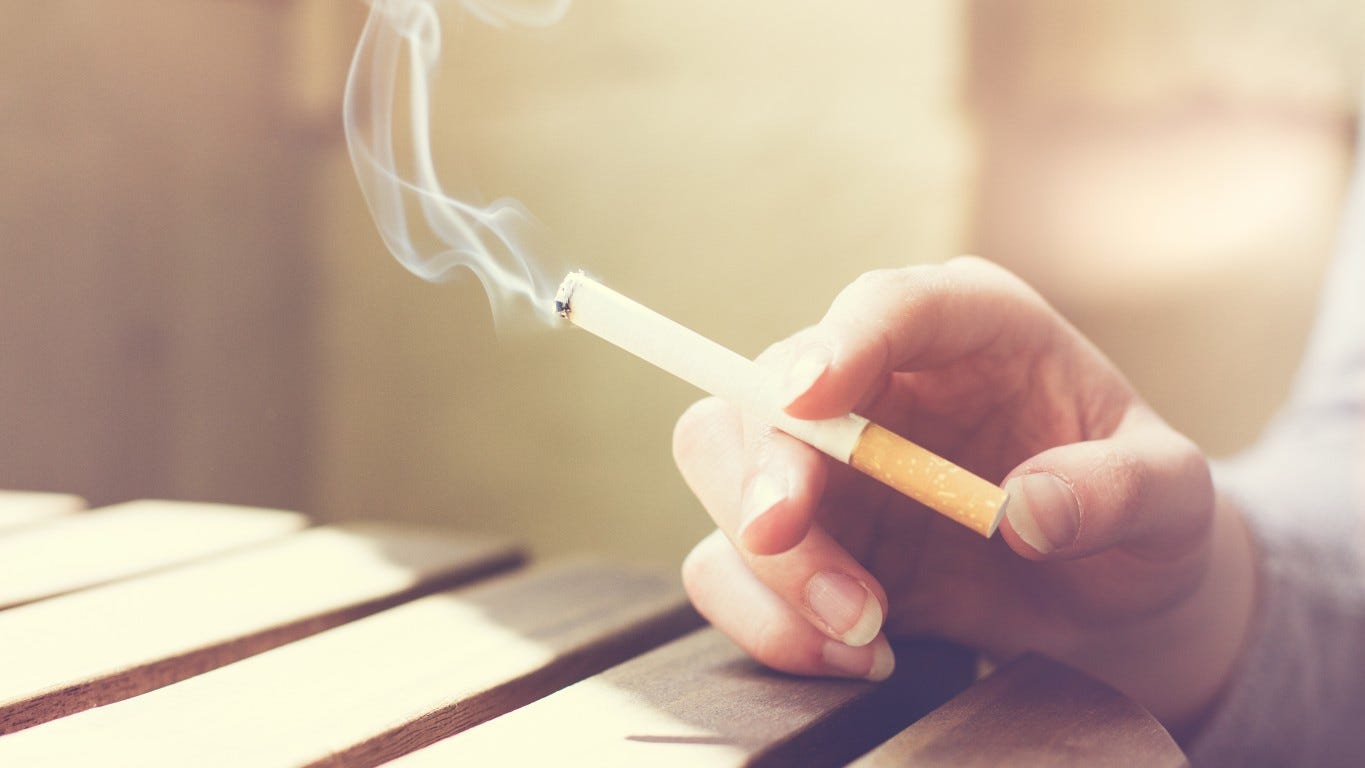Smoking Ban Hawaii Aims To Ban Cigarettes Tobacco With Legislation