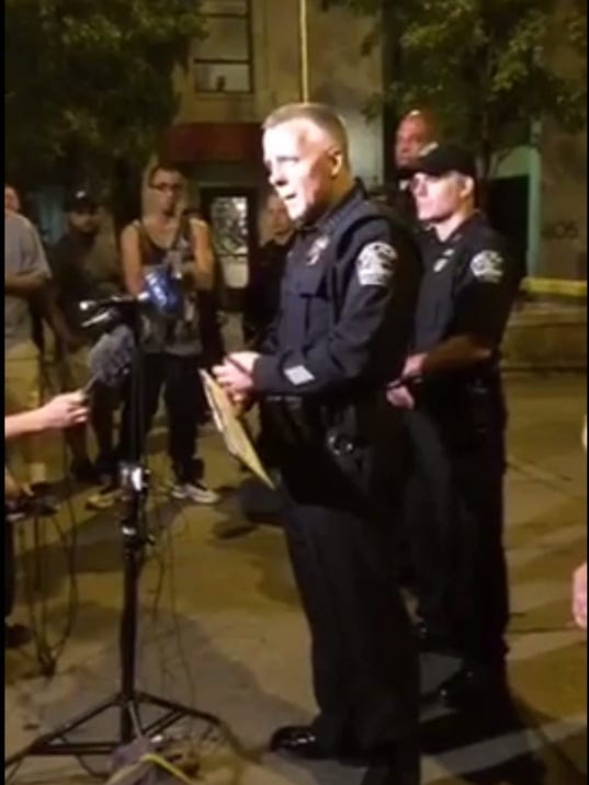 1 Dead Four Injured In Austin Shooting Manhunt Underway