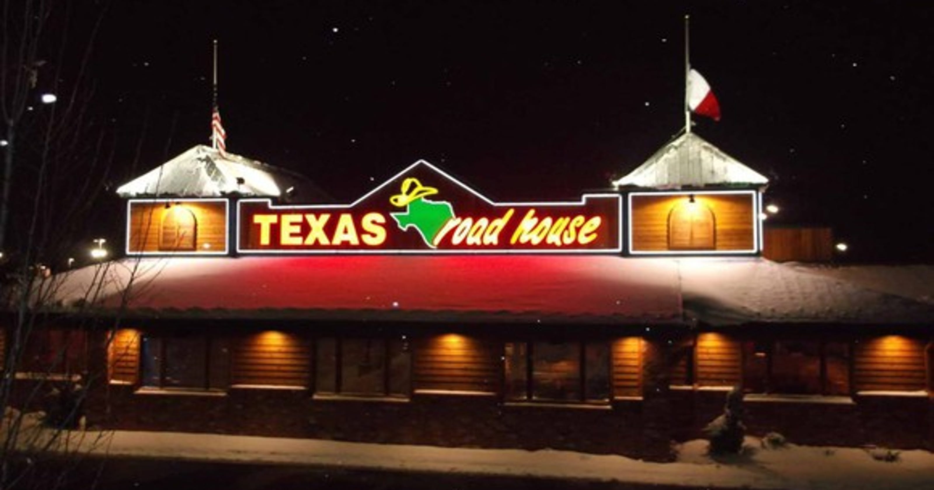 Eat at Texas Roadhouse on Wednesday, benefit the Red Cross