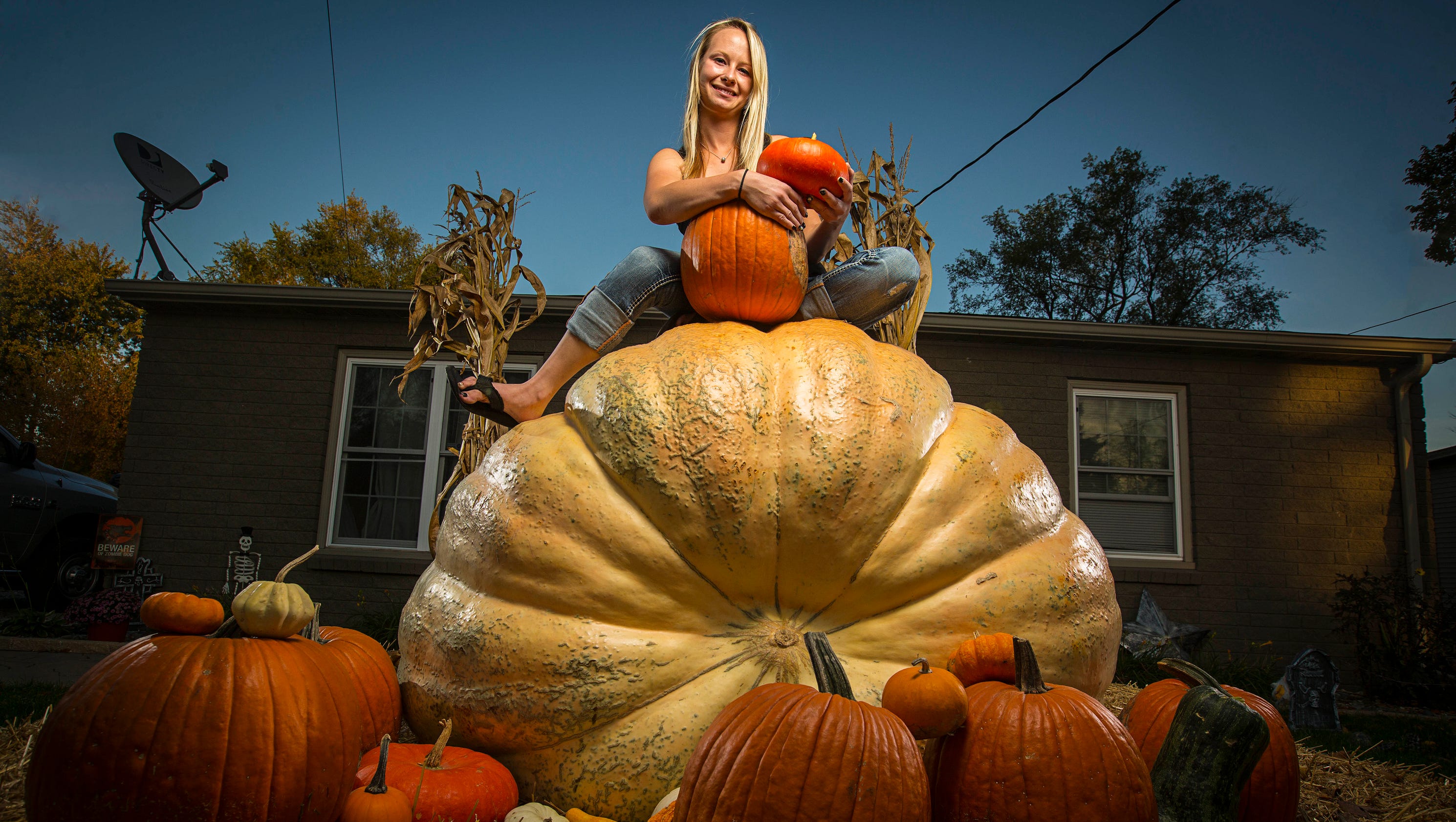 here-s-the-secret-to-growing-iowa-s-biggest-pumpkin