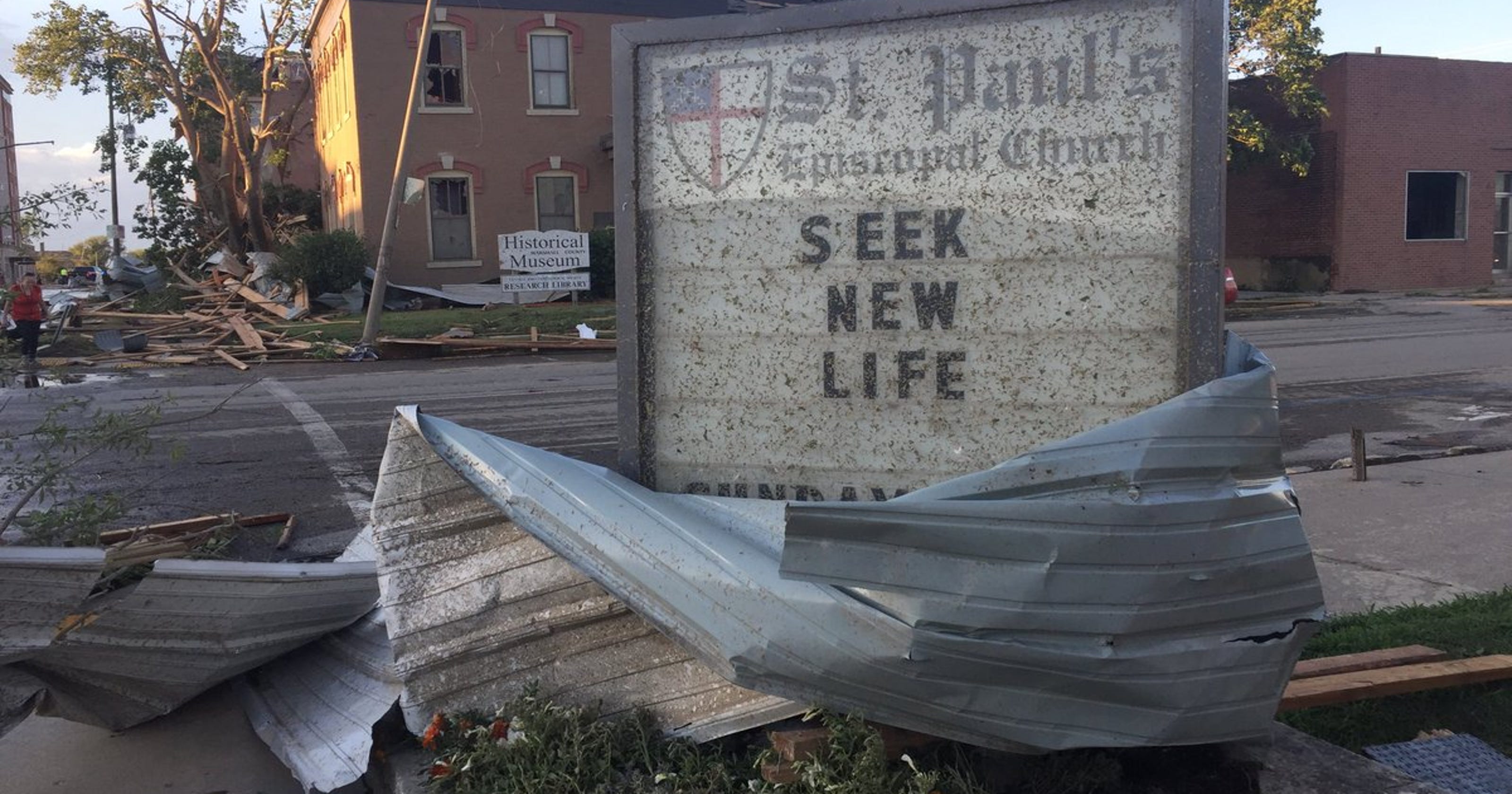 Photos Iowa tornado destroys Marshalltown buildings