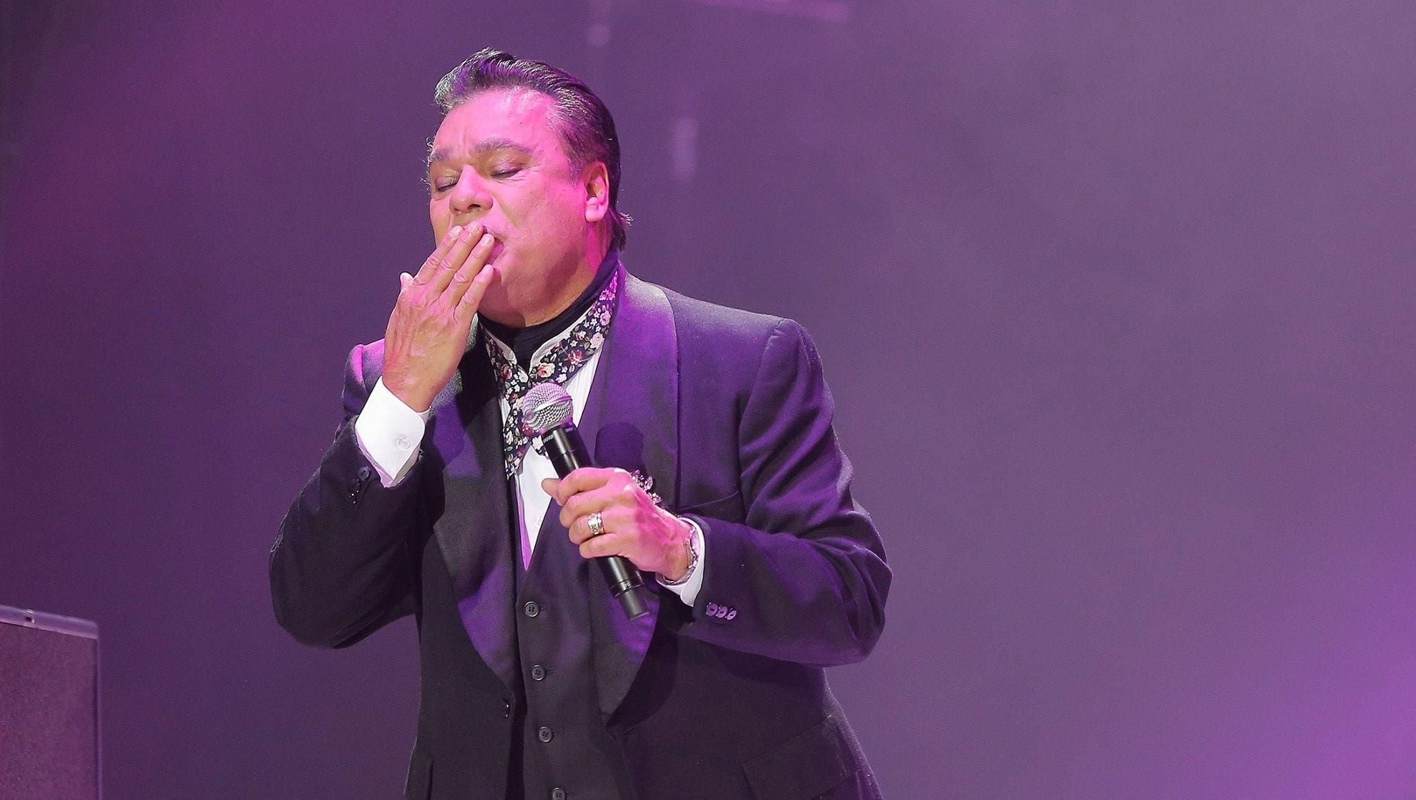 Juan Gabriel Esta Vivo Rumor That Singer Is Alive Trends On Twitter