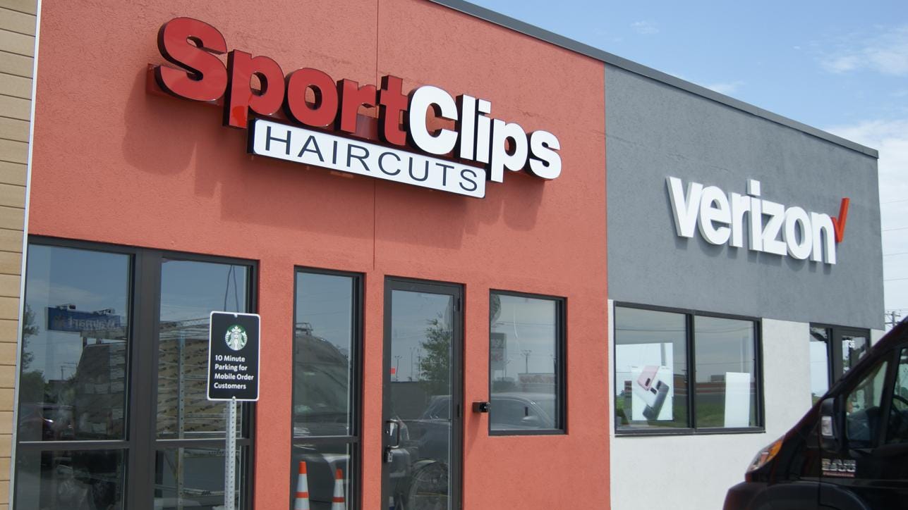 Sports Clips In El Paso To Offer Free Haircuts To Veterans   Ghows IO 200709951 0123ab80 