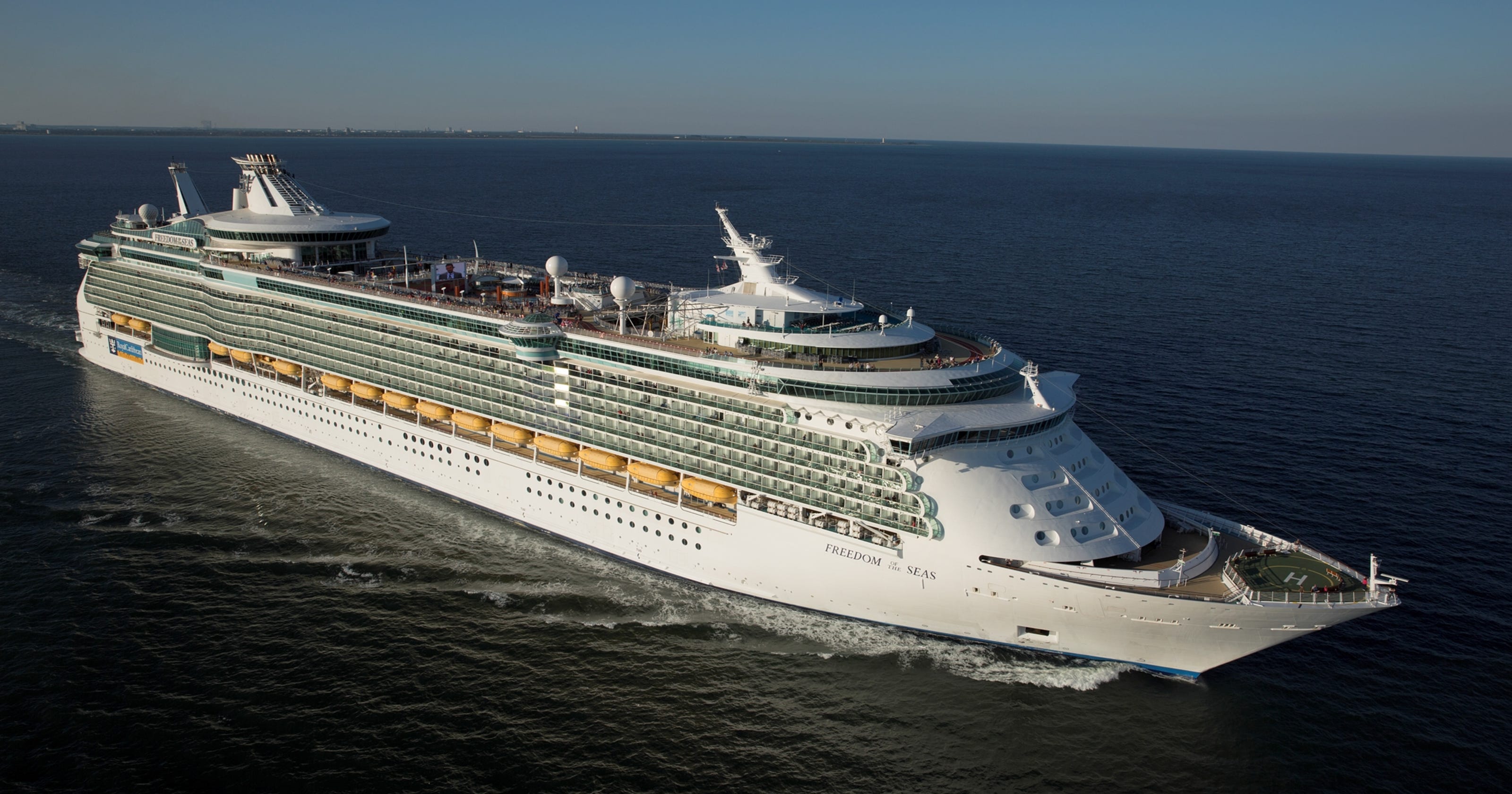 Cruise ship tours Royal Caribbean's Freedom of the Seas