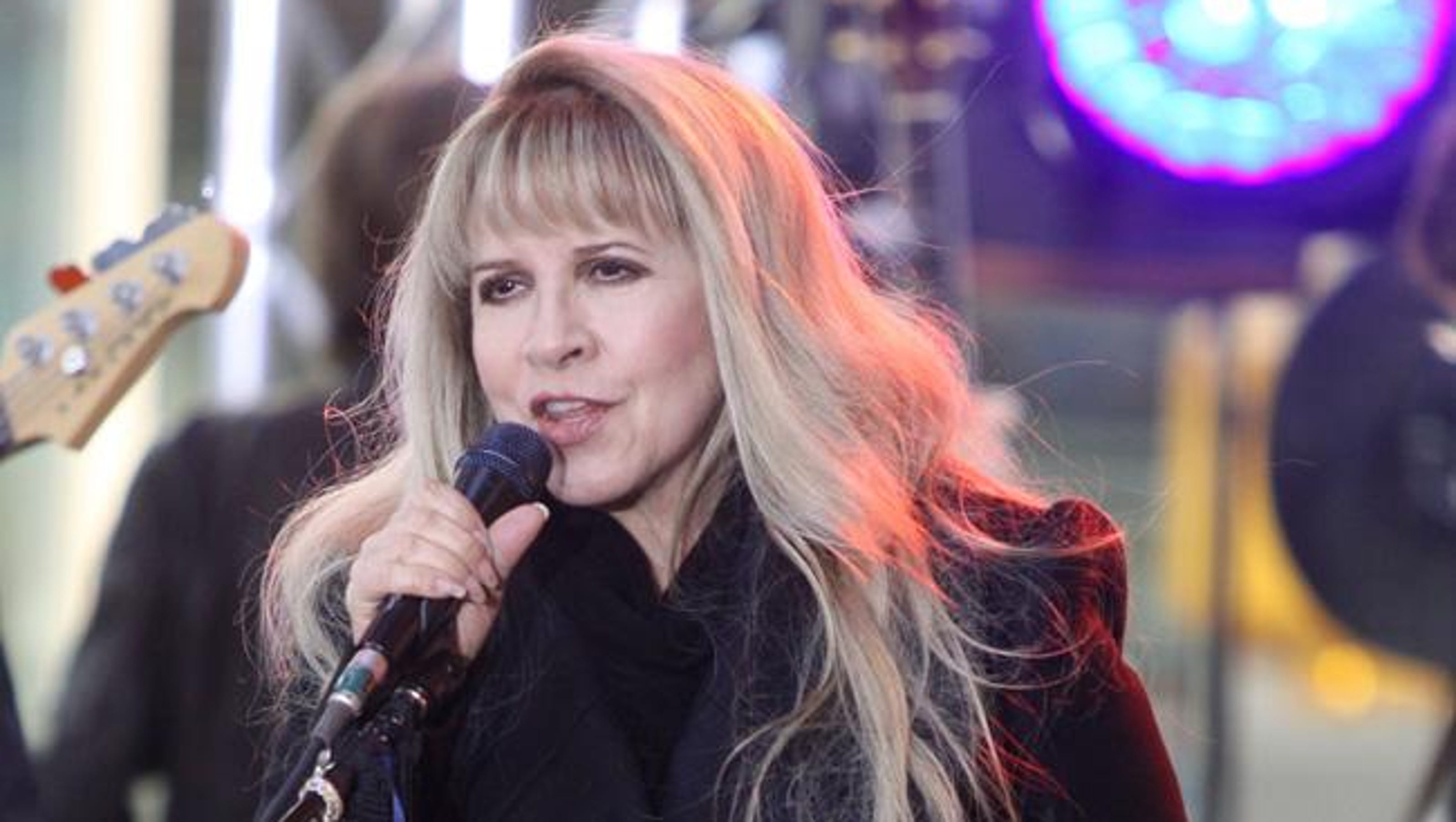 Stevie Nicks burned hole in nose?