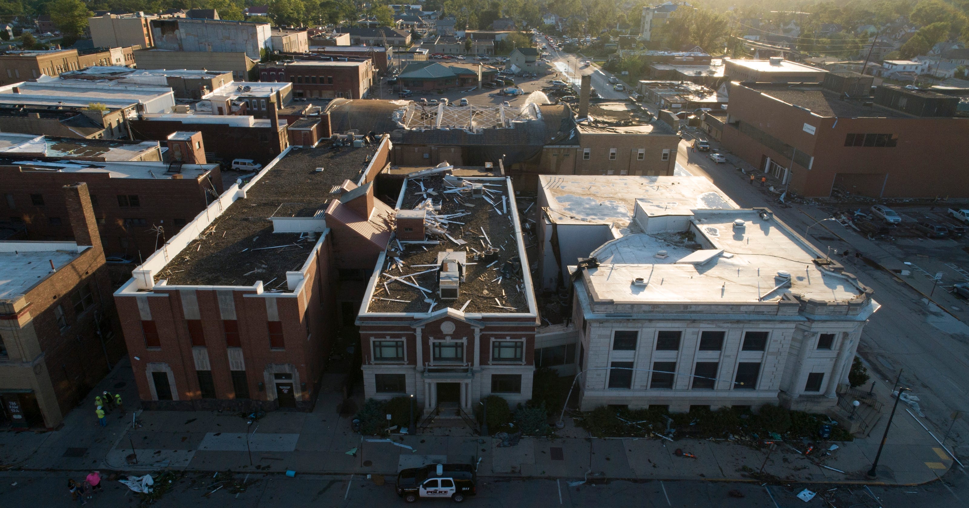 Photos Iowa tornado damages Marshalltown buildings