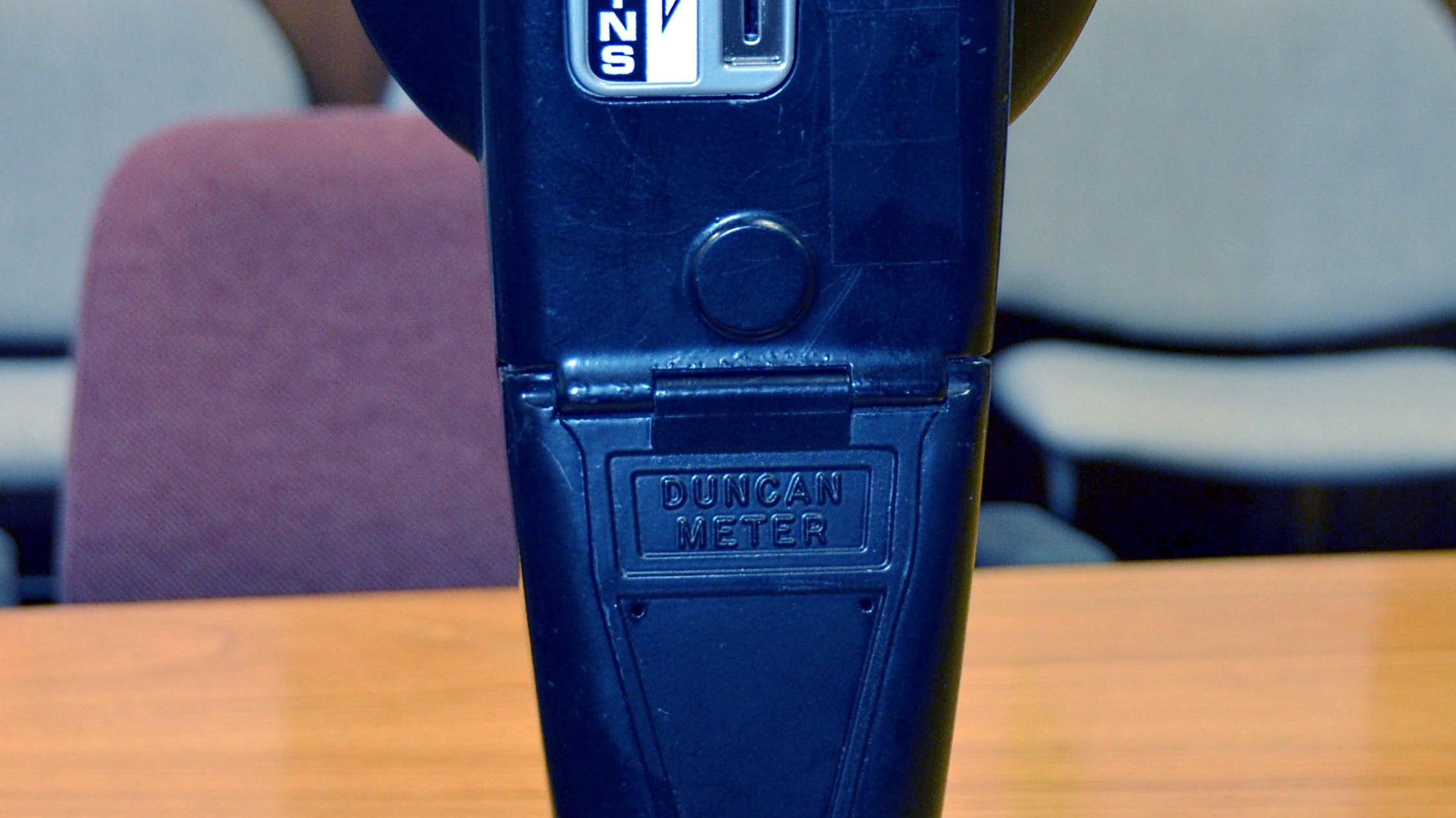 East Lansing to test credit card parking meters