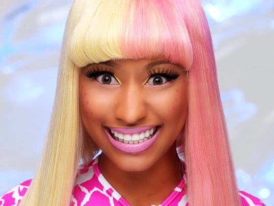 Nicki Minaj Makes Anaconda Video Fit For Sir Mix A Lot