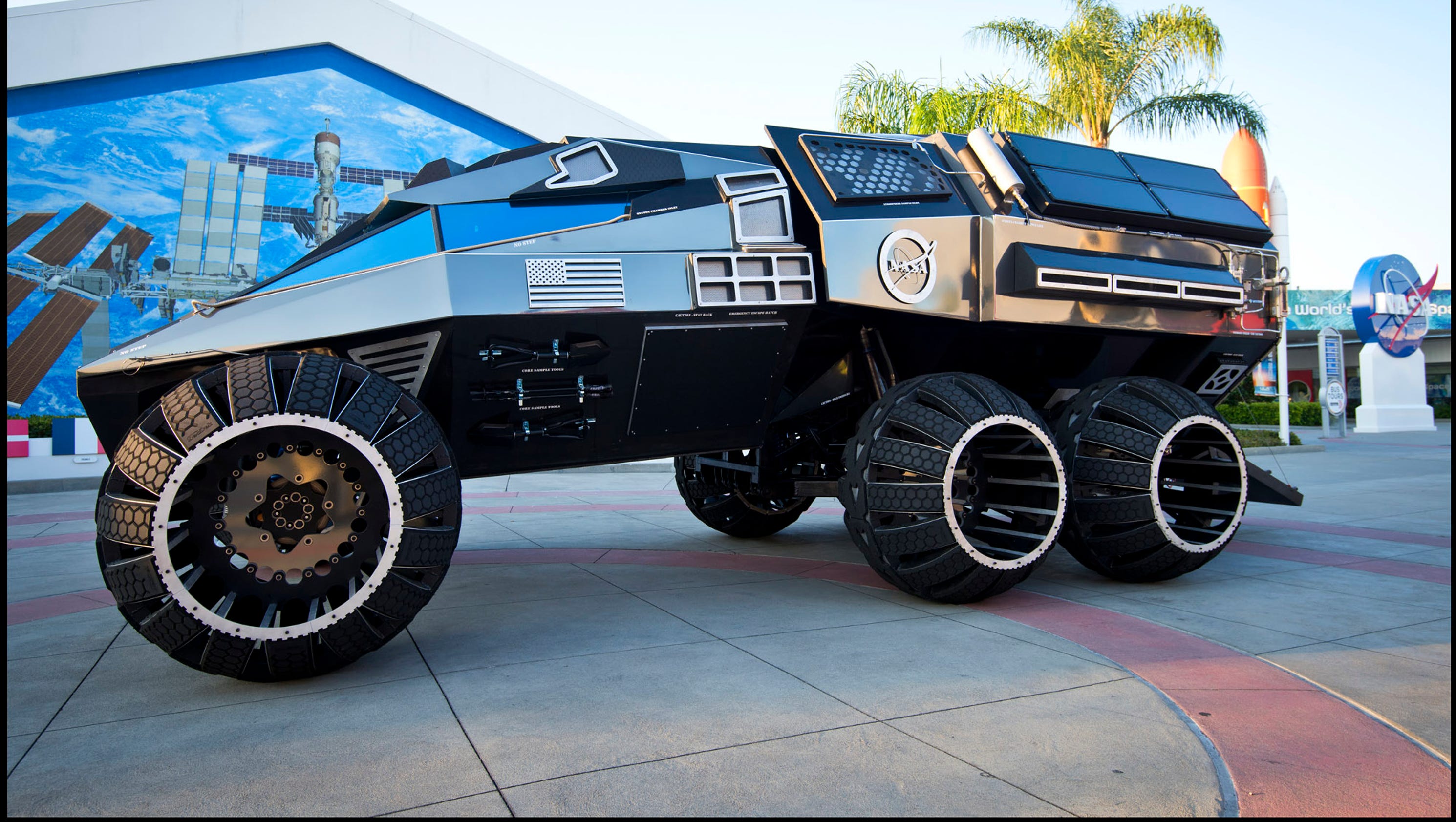 Mars rover concept vehicle tours the USA