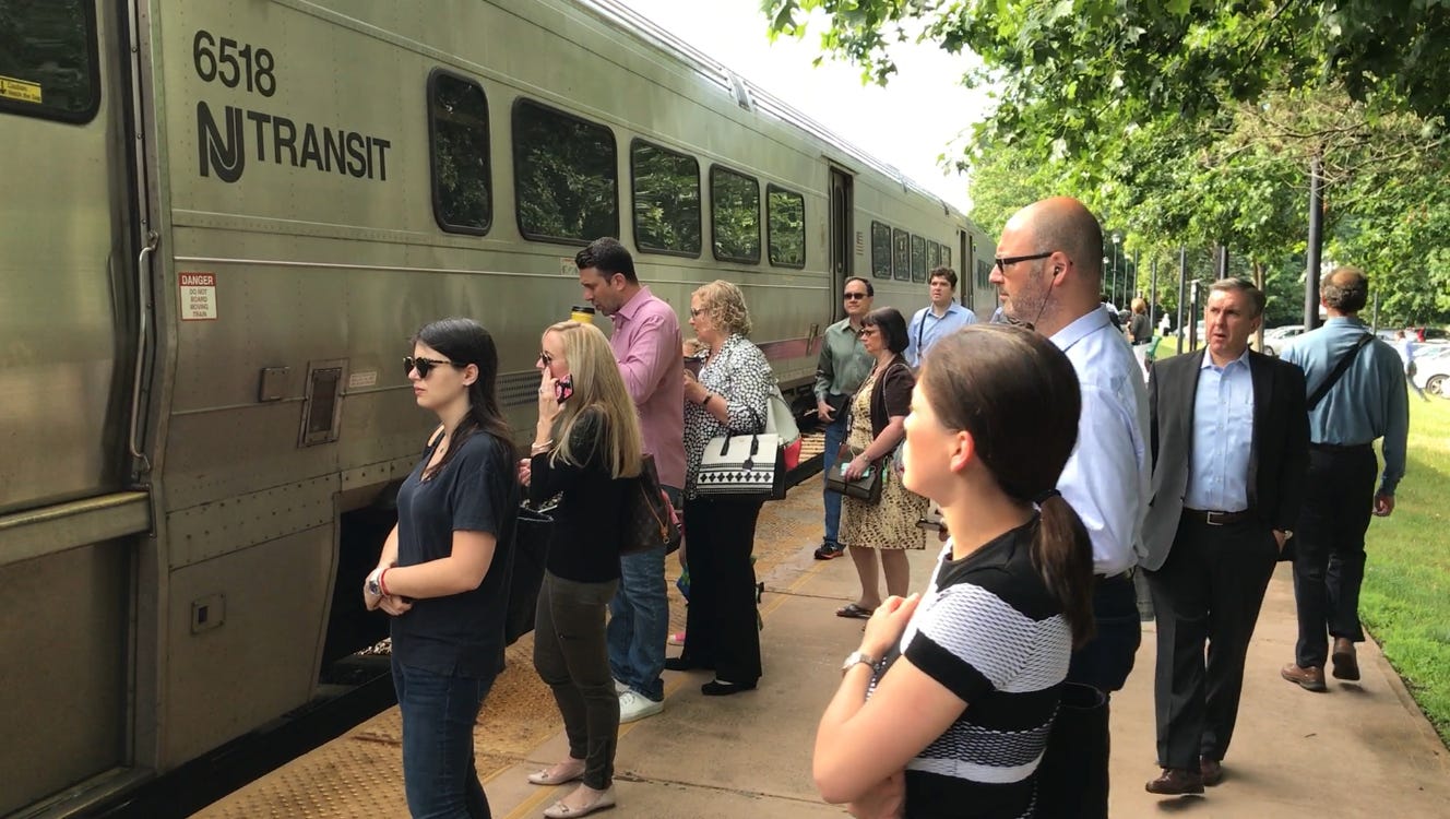 nj-transit-trains-canceled-and-delayed-across-all-lines