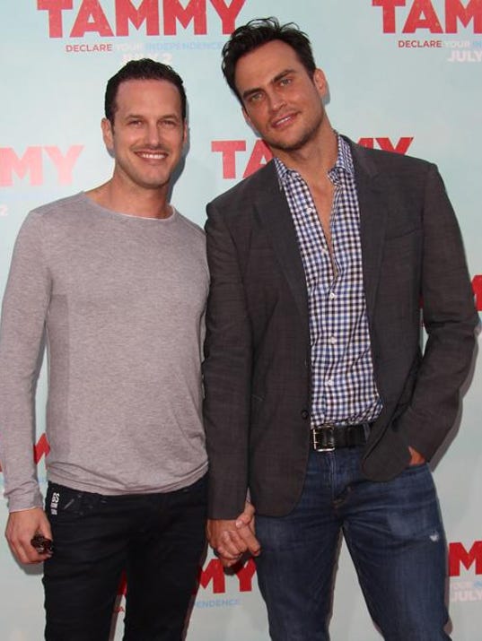 'Glee' star Cheyenne Jackson marries boyfriend