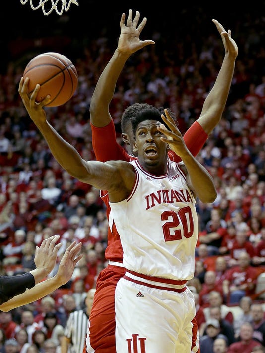 IU basketball: De'Ron Davis may be driven to dominate