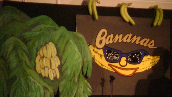 Comedians praise Hasbrouck Heights' Bananas Comedy Club